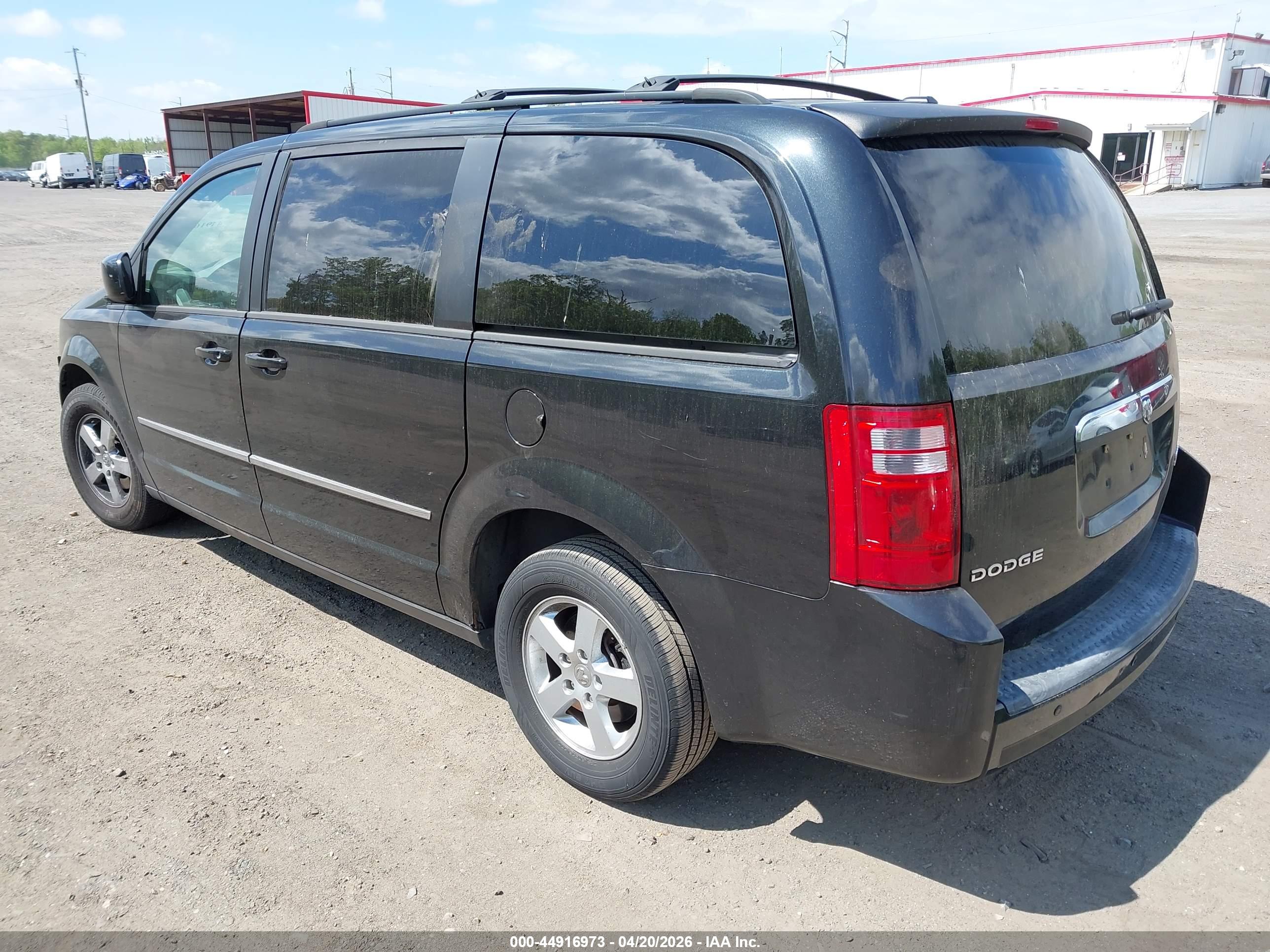 DODGE GRAND image 3