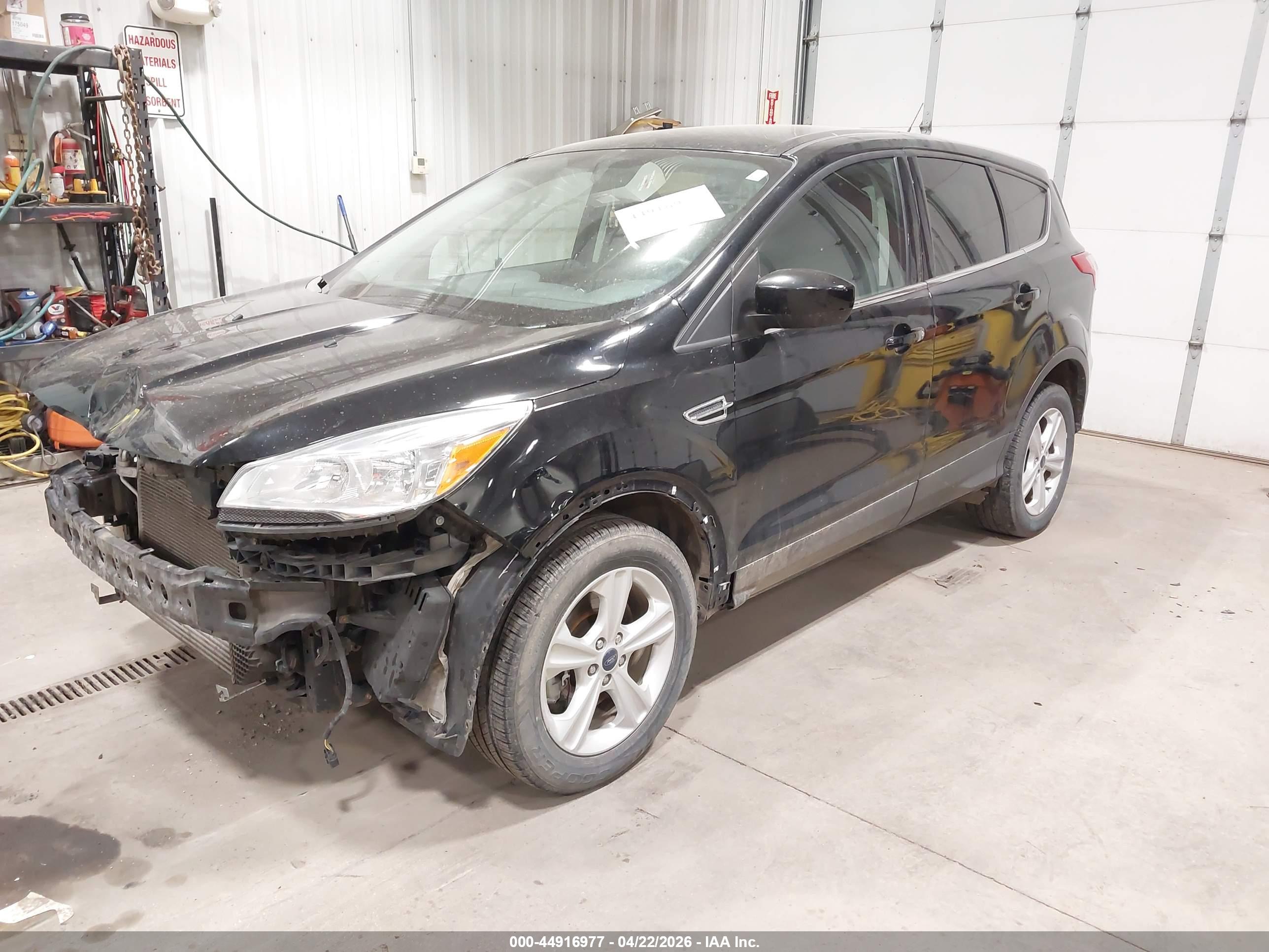 FORD ESCAPE image 2