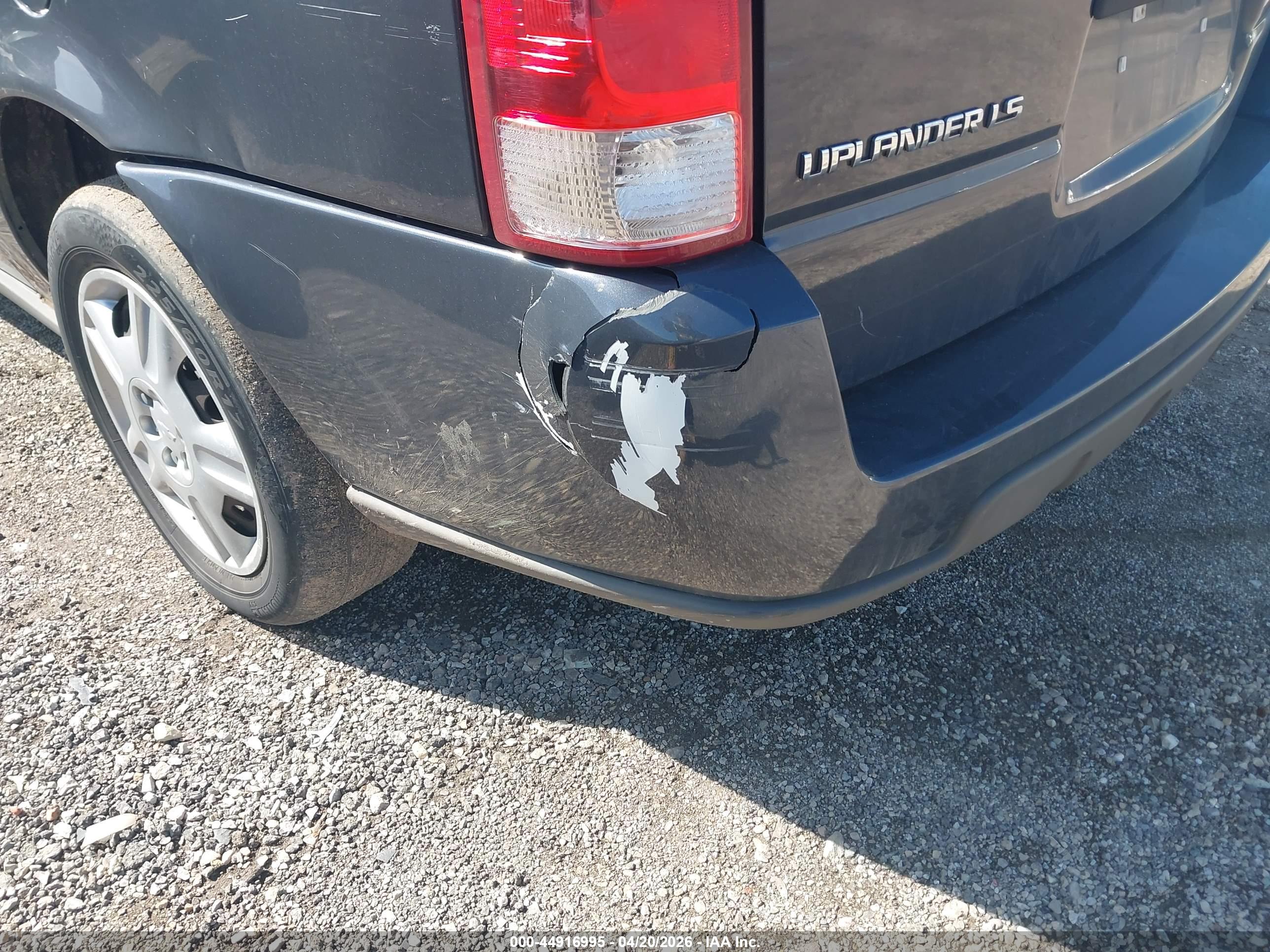 CHEVROLET UPLANDER image 6