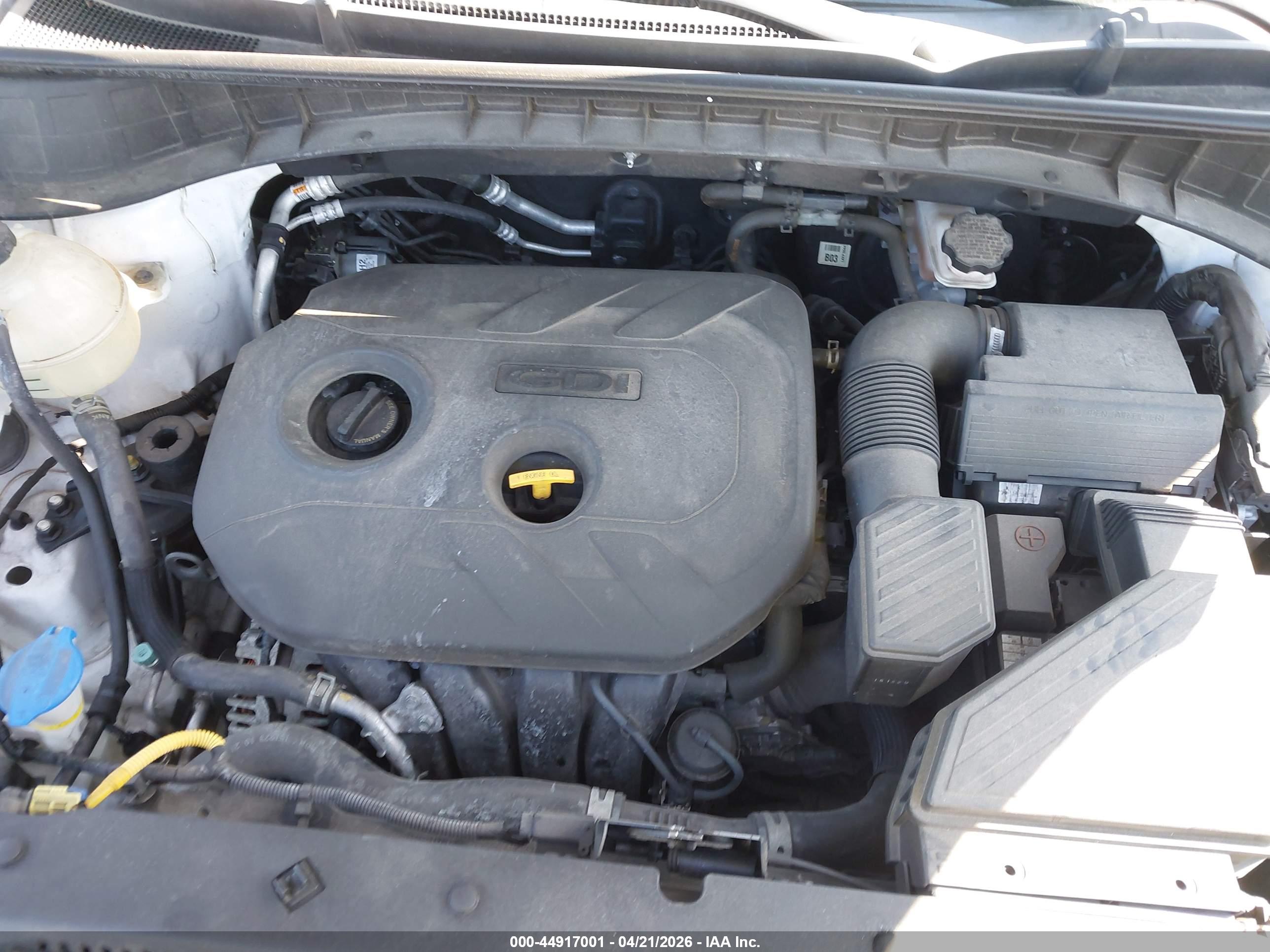 HYUNDAI TUCSON image 10
