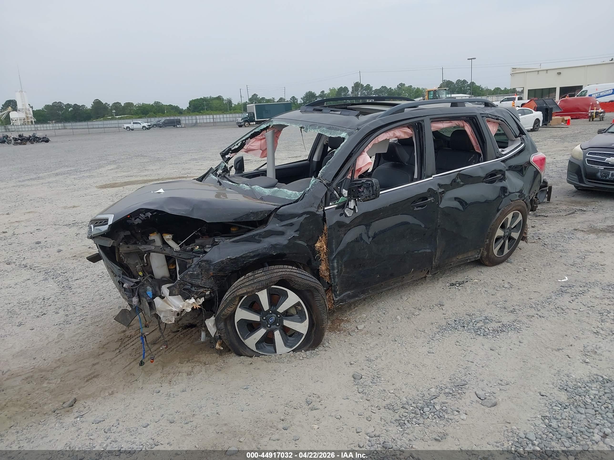 SUBARU FORESTER image 2