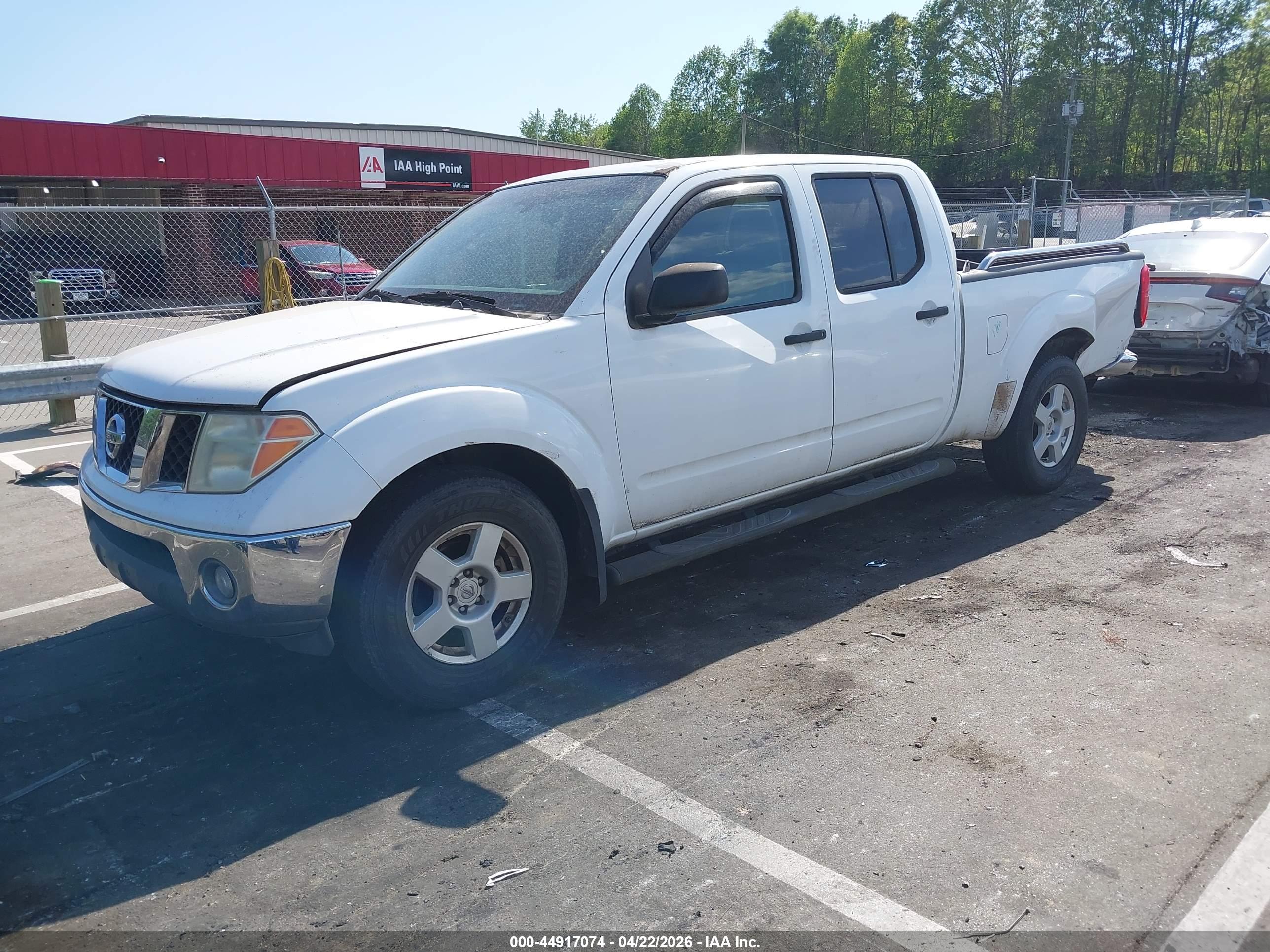 NISSAN FRONTIER image 2