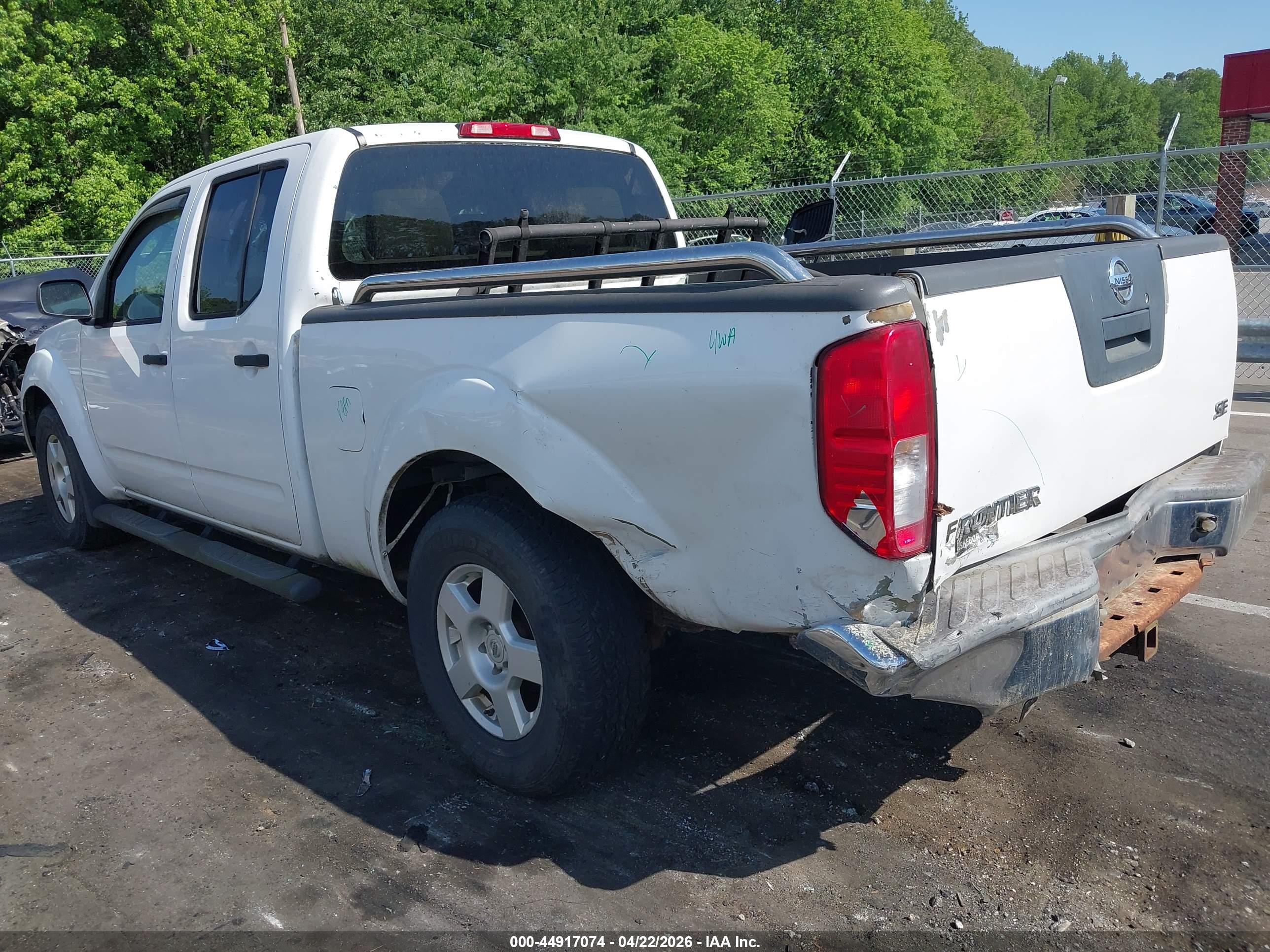 NISSAN FRONTIER image 6