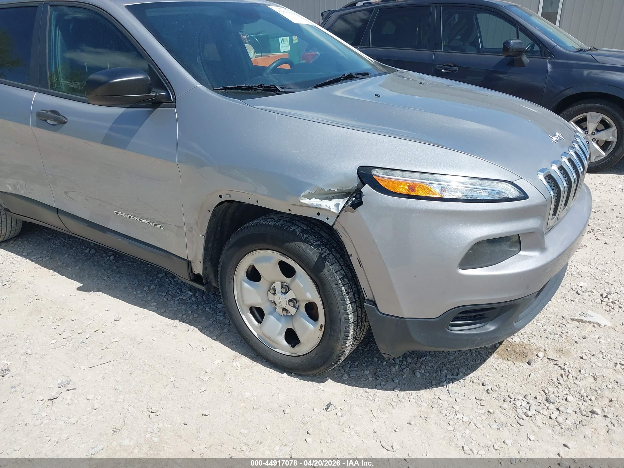 JEEP CHEROKEE image 6