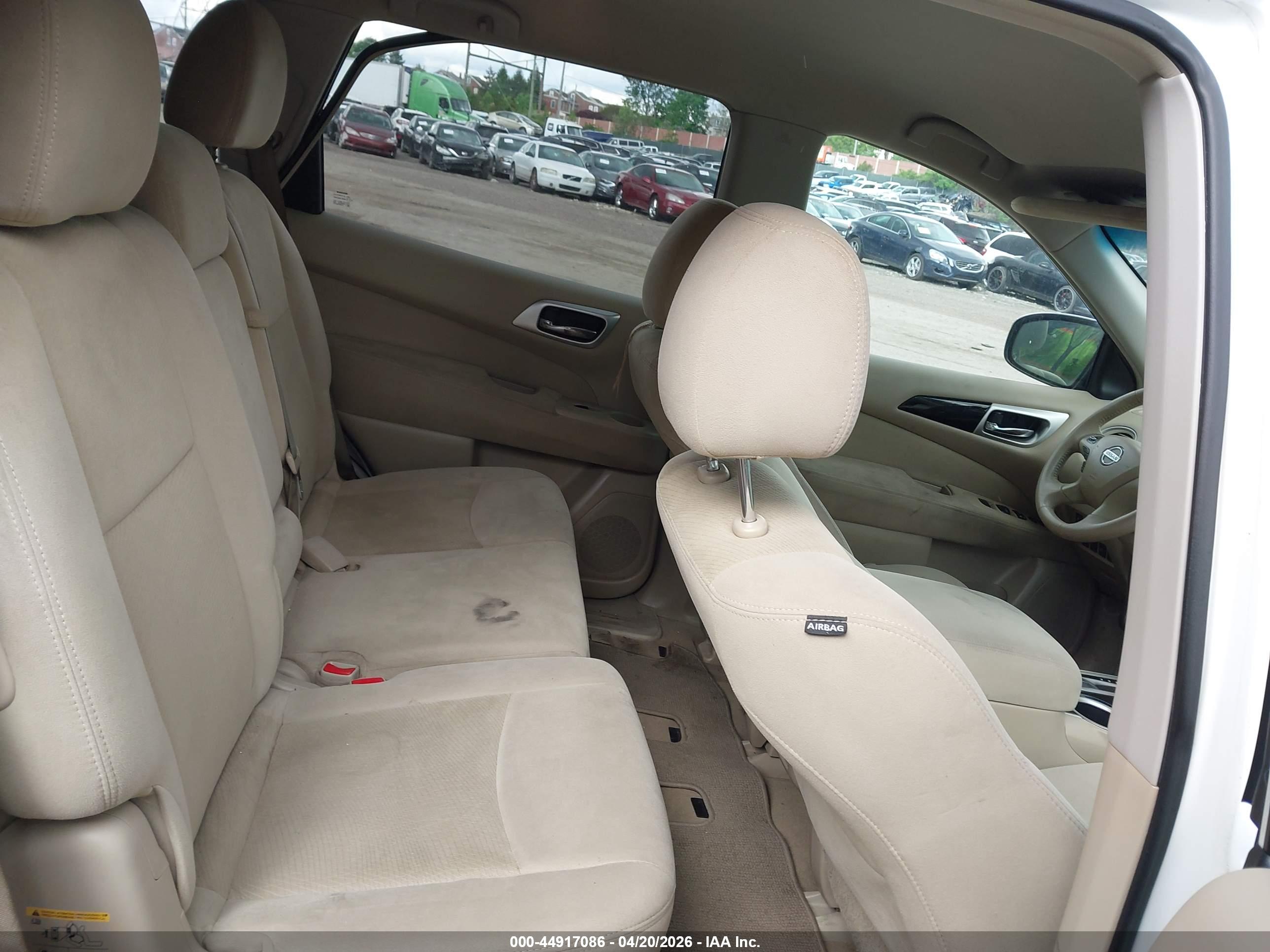 NISSAN PATHFINDER image 8