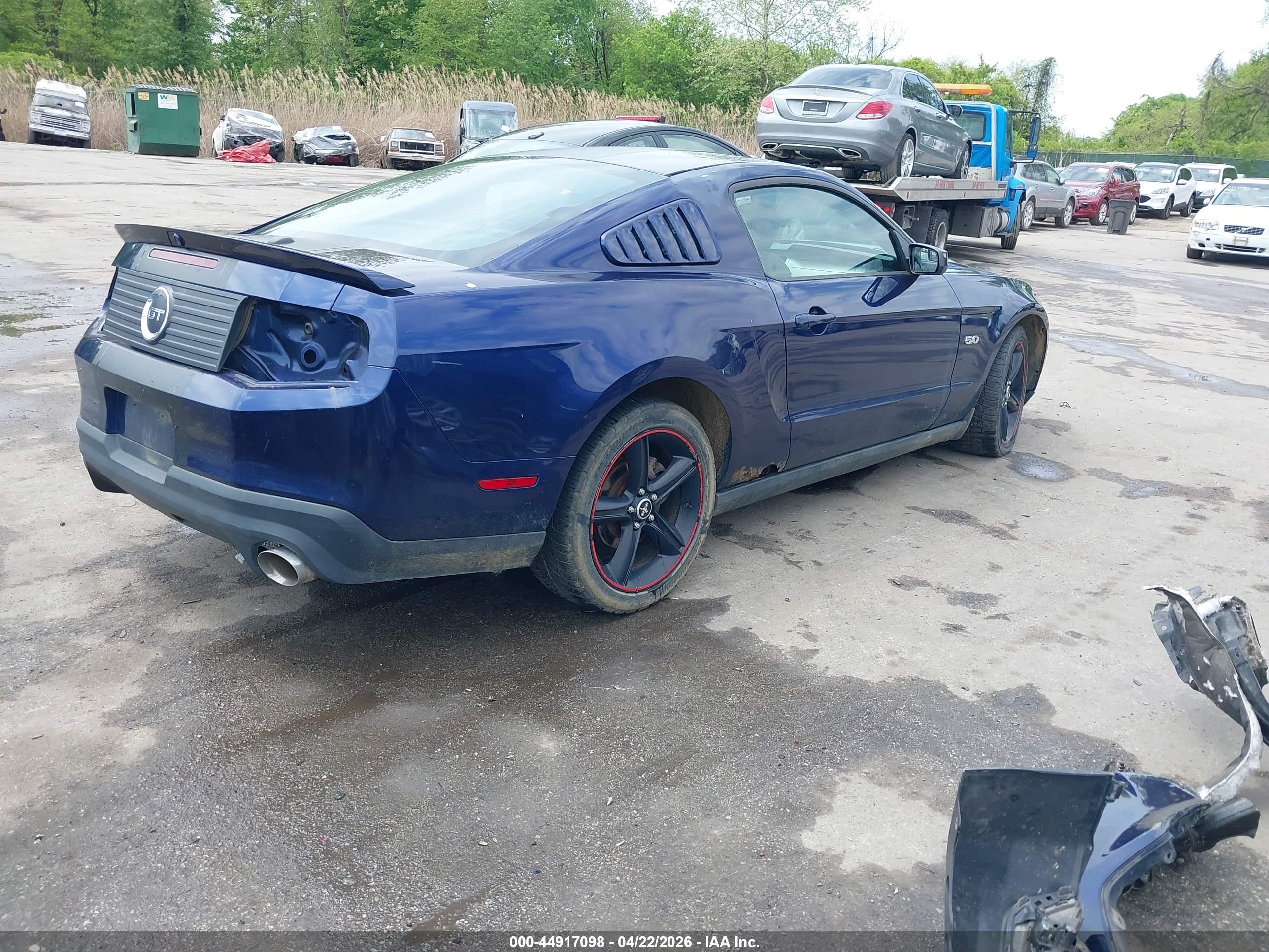 FORD MUSTANG image 4
