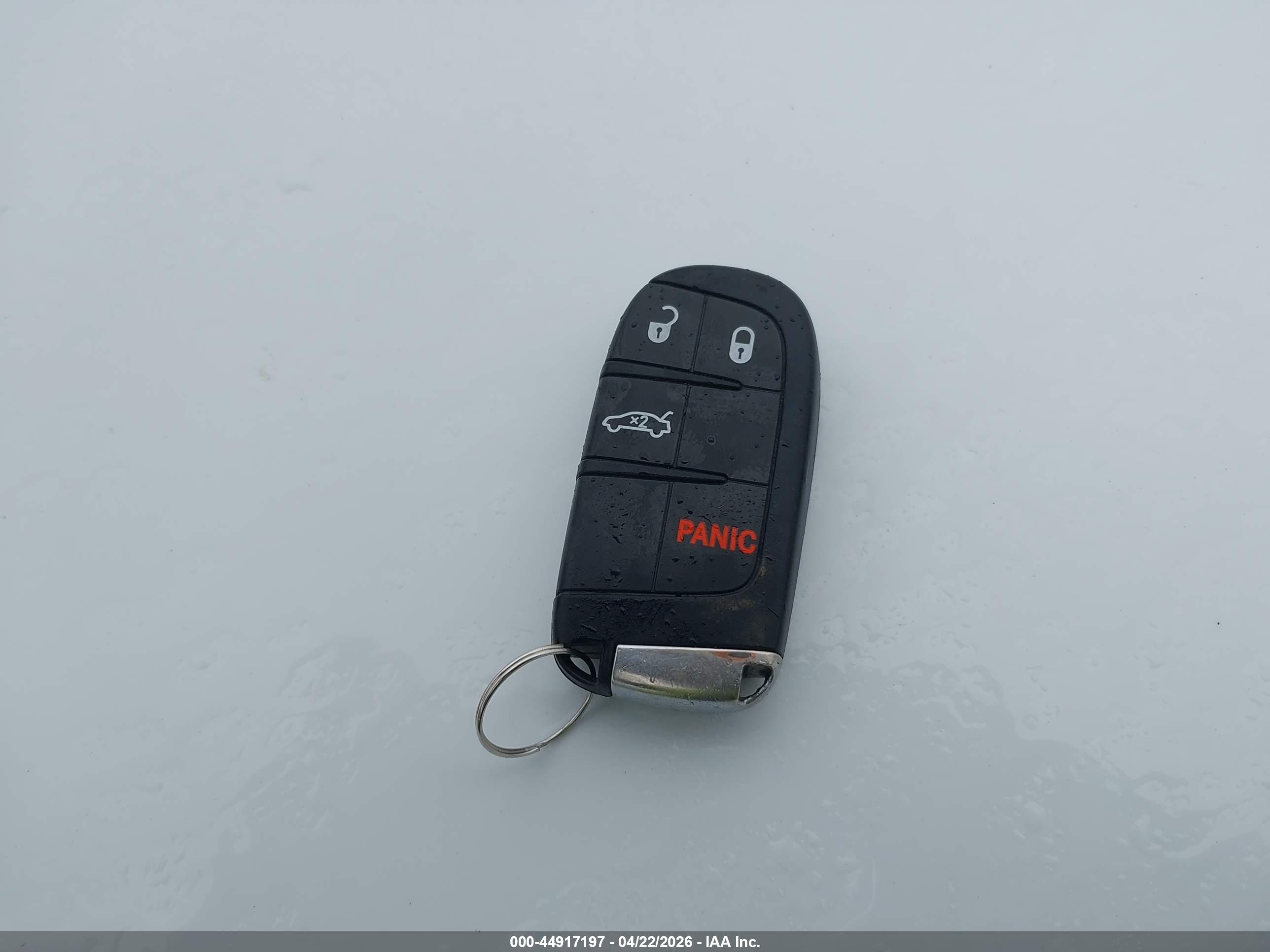 CHRYSLER 200 image 11