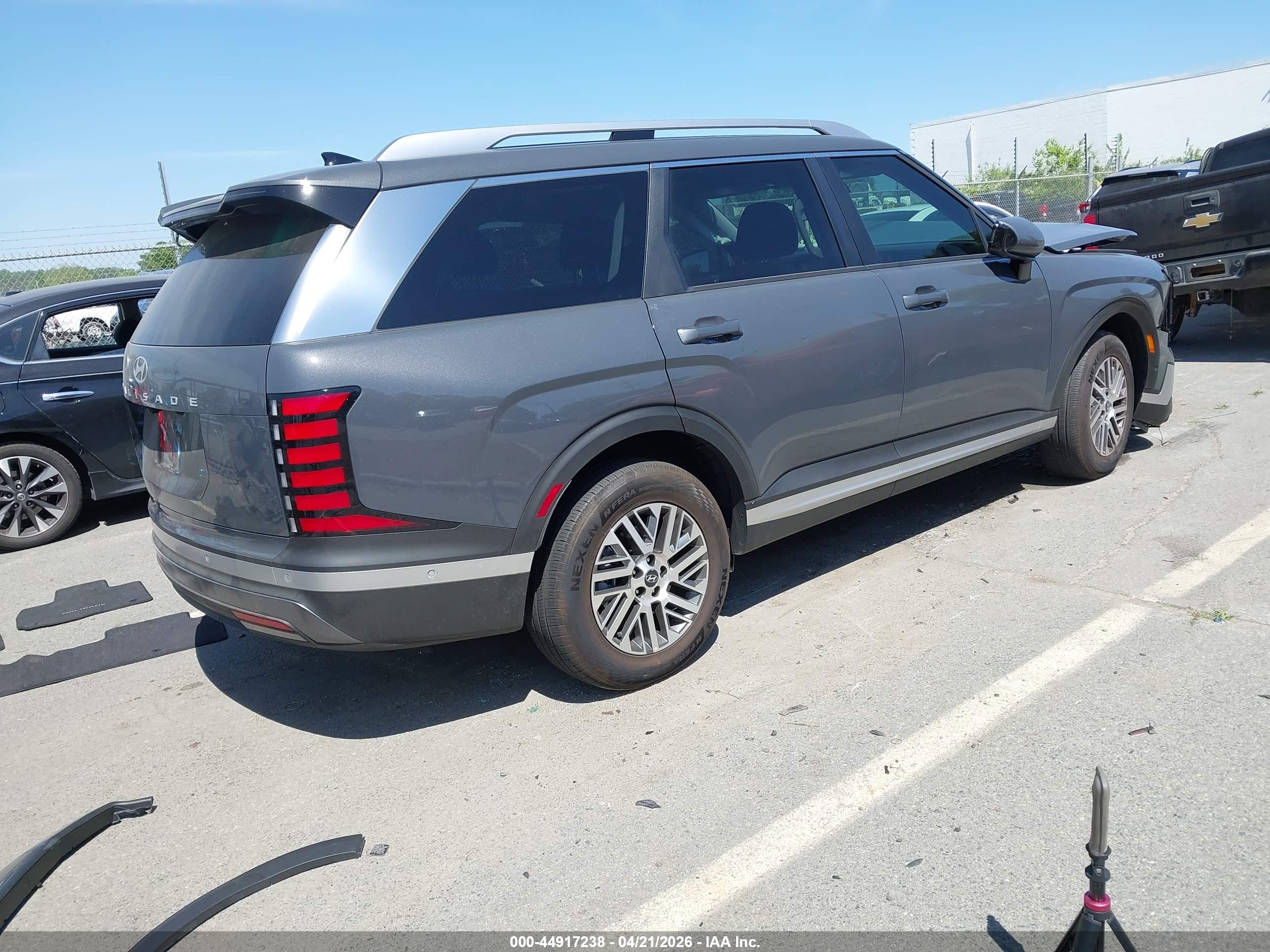 HYUNDAI PALISADE image 4