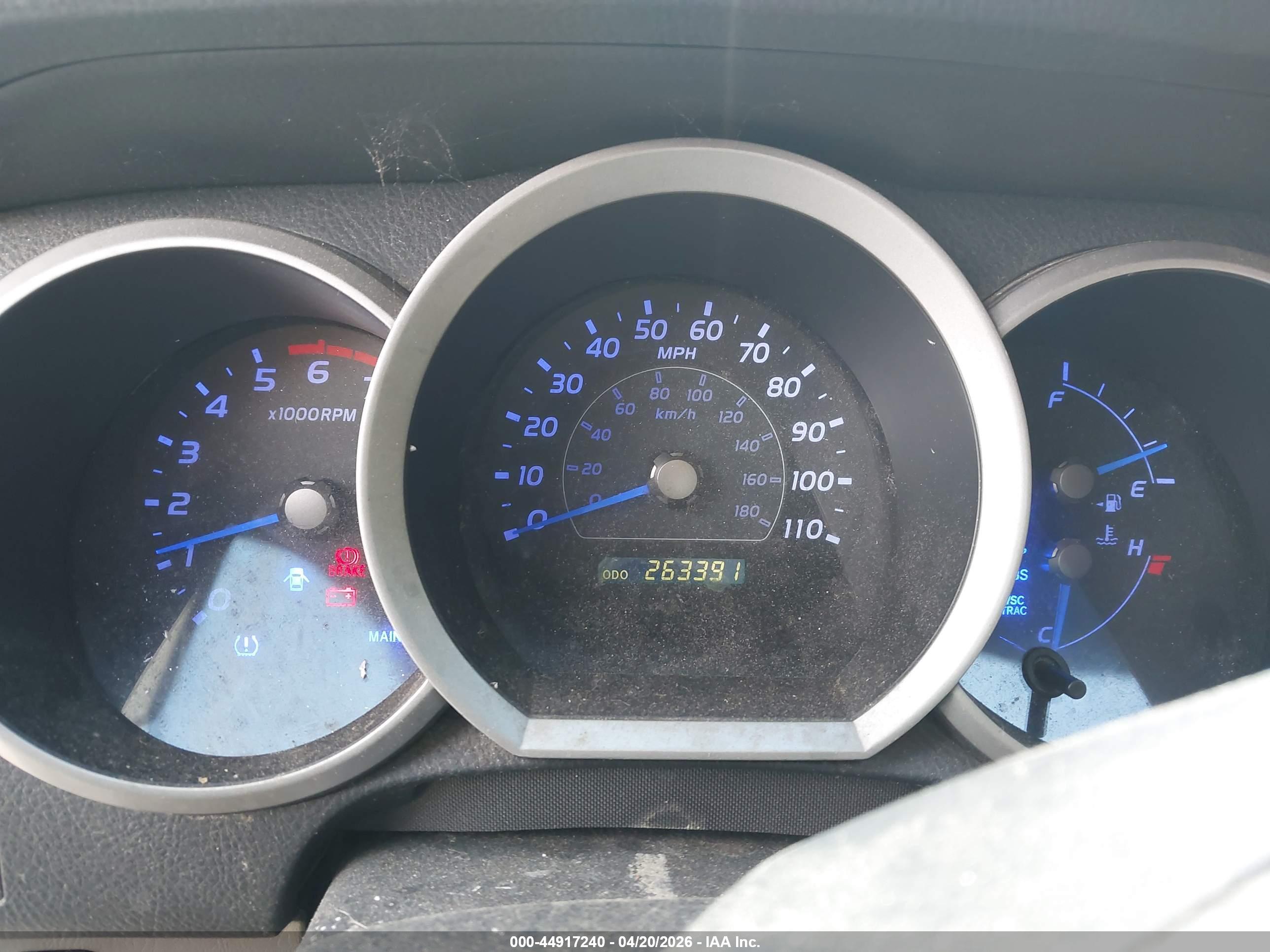 TOYOTA 4RUNNER image 7