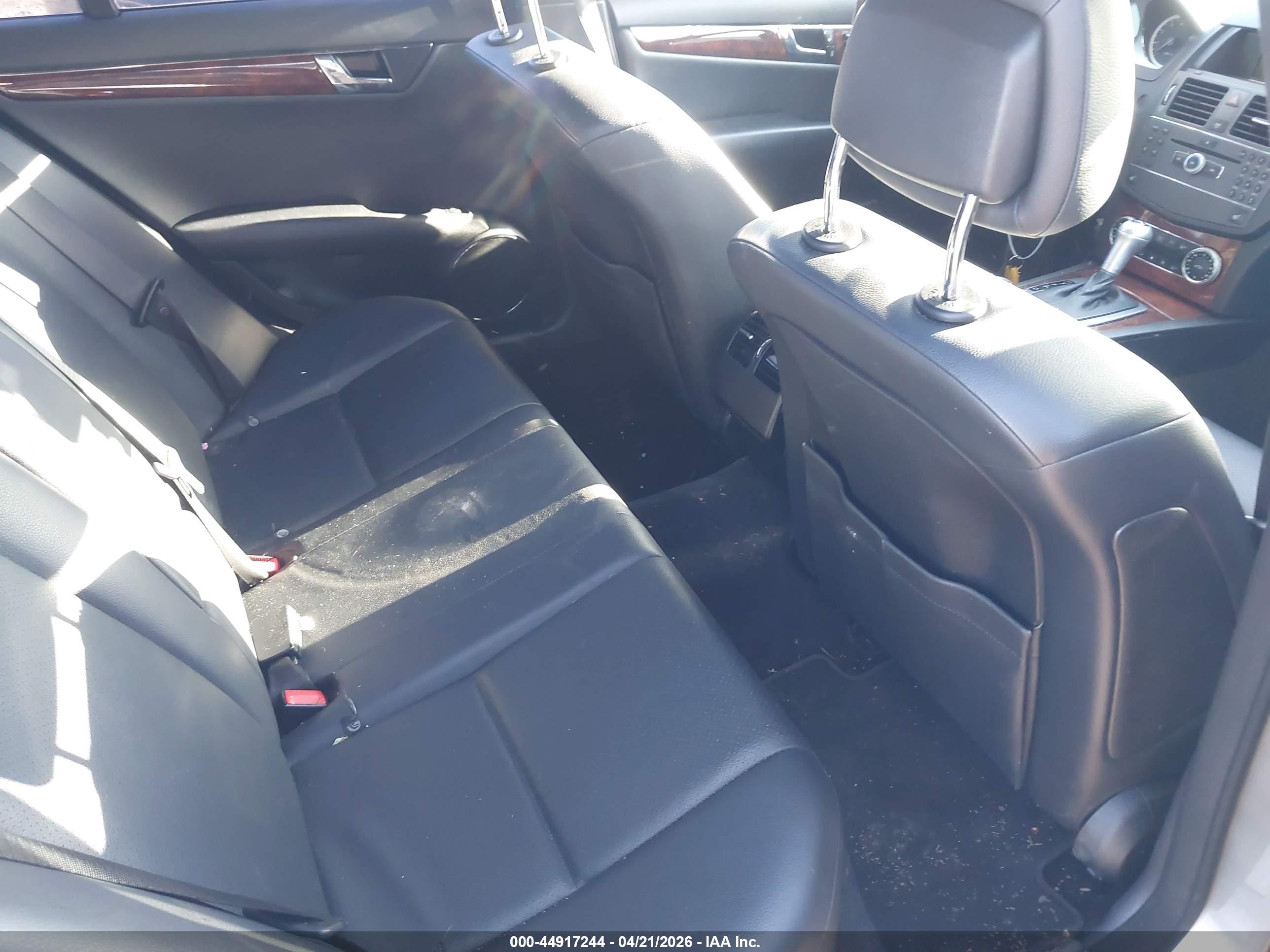MERCEDES-BENZ C image 8