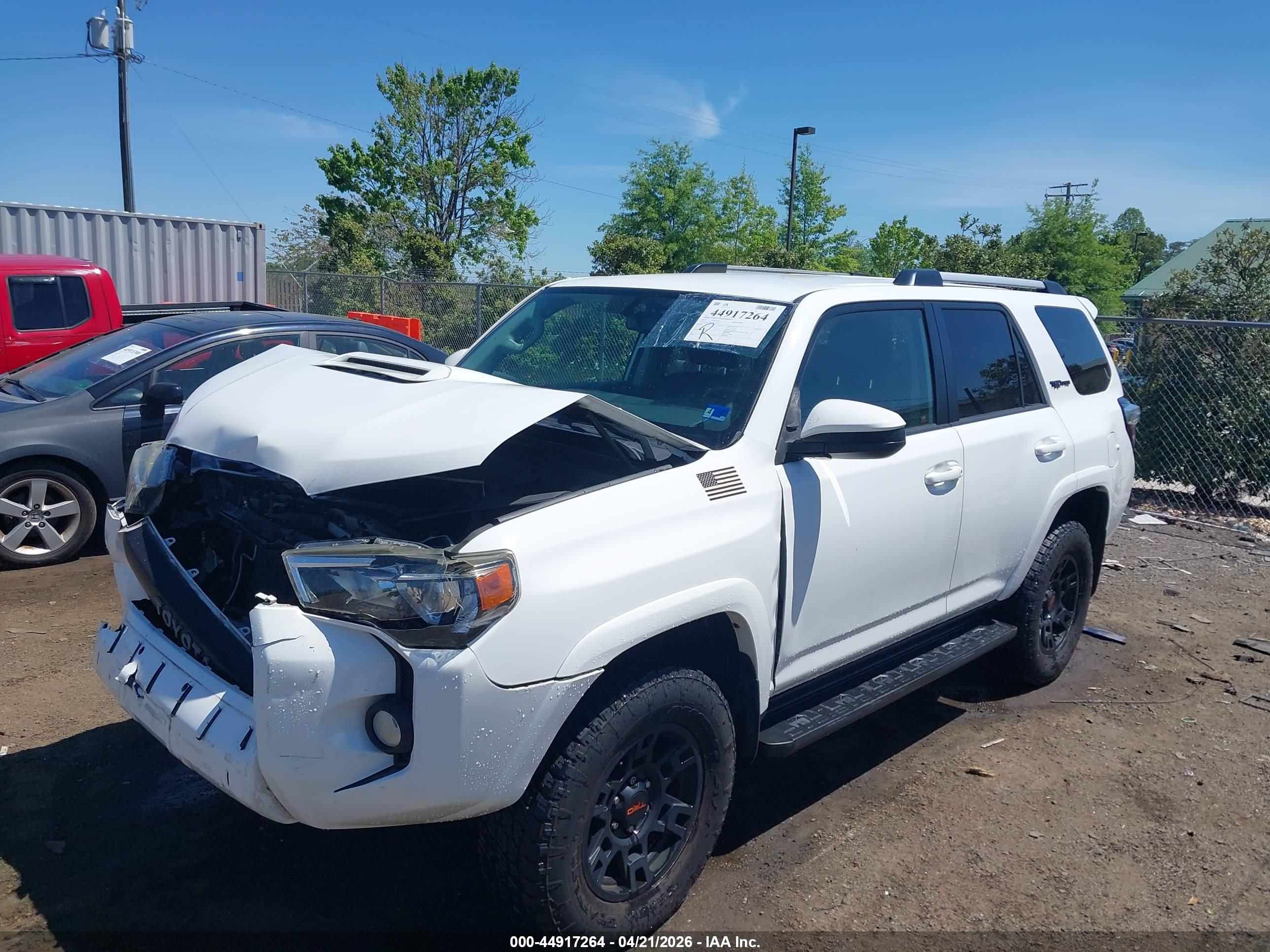 TOYOTA 4RUNNER image 2