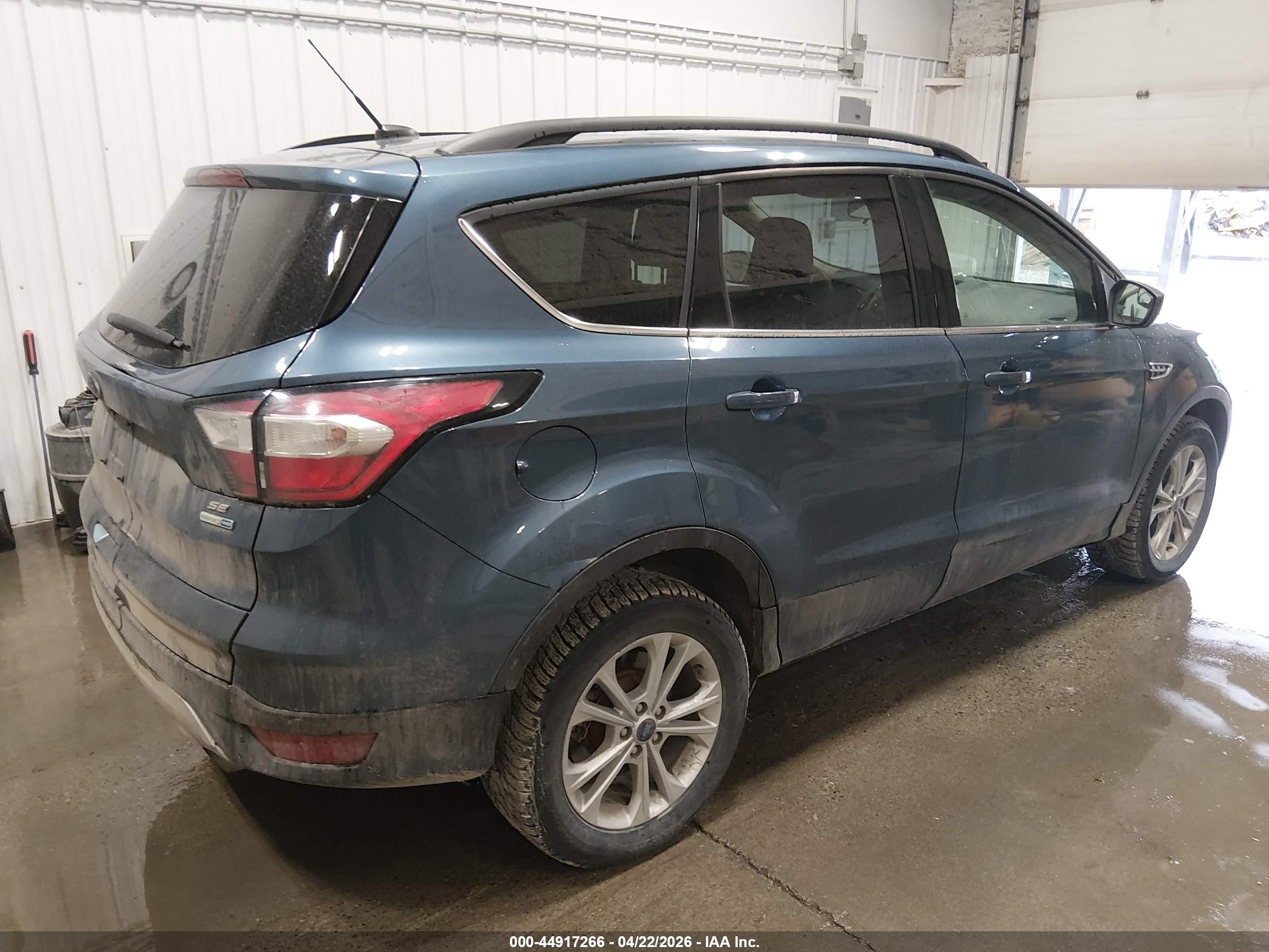 FORD ESCAPE image 4