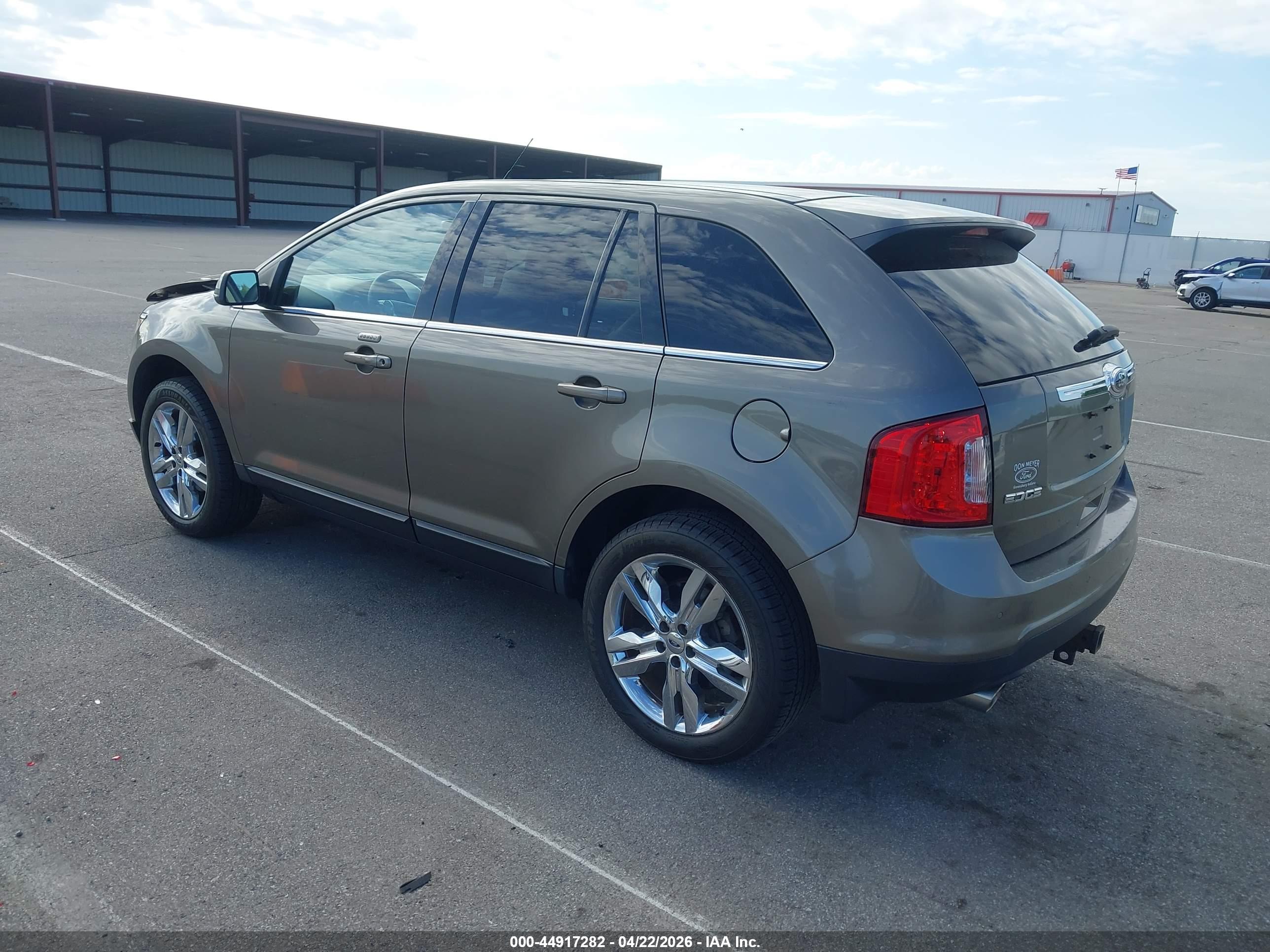 FORD EDGE image 3