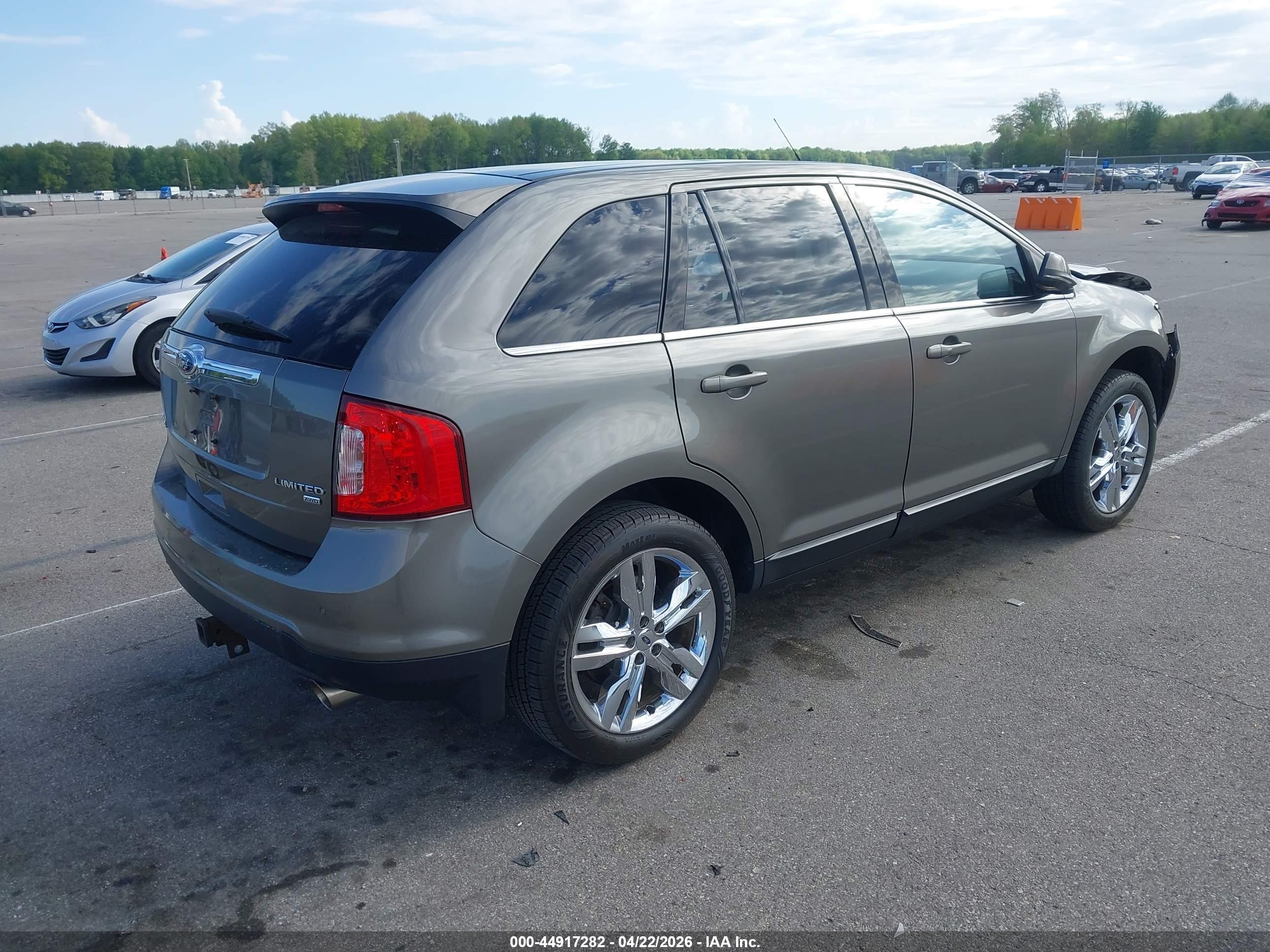 FORD EDGE image 4