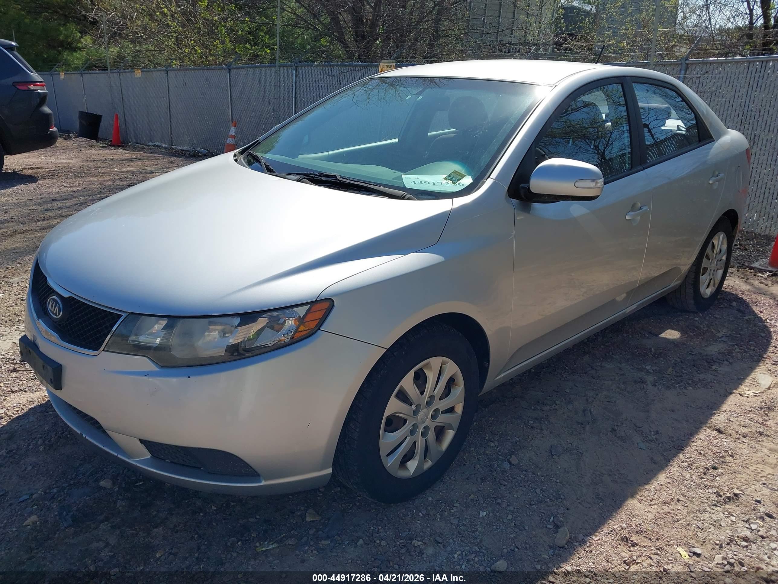 KIA FORTE image 2