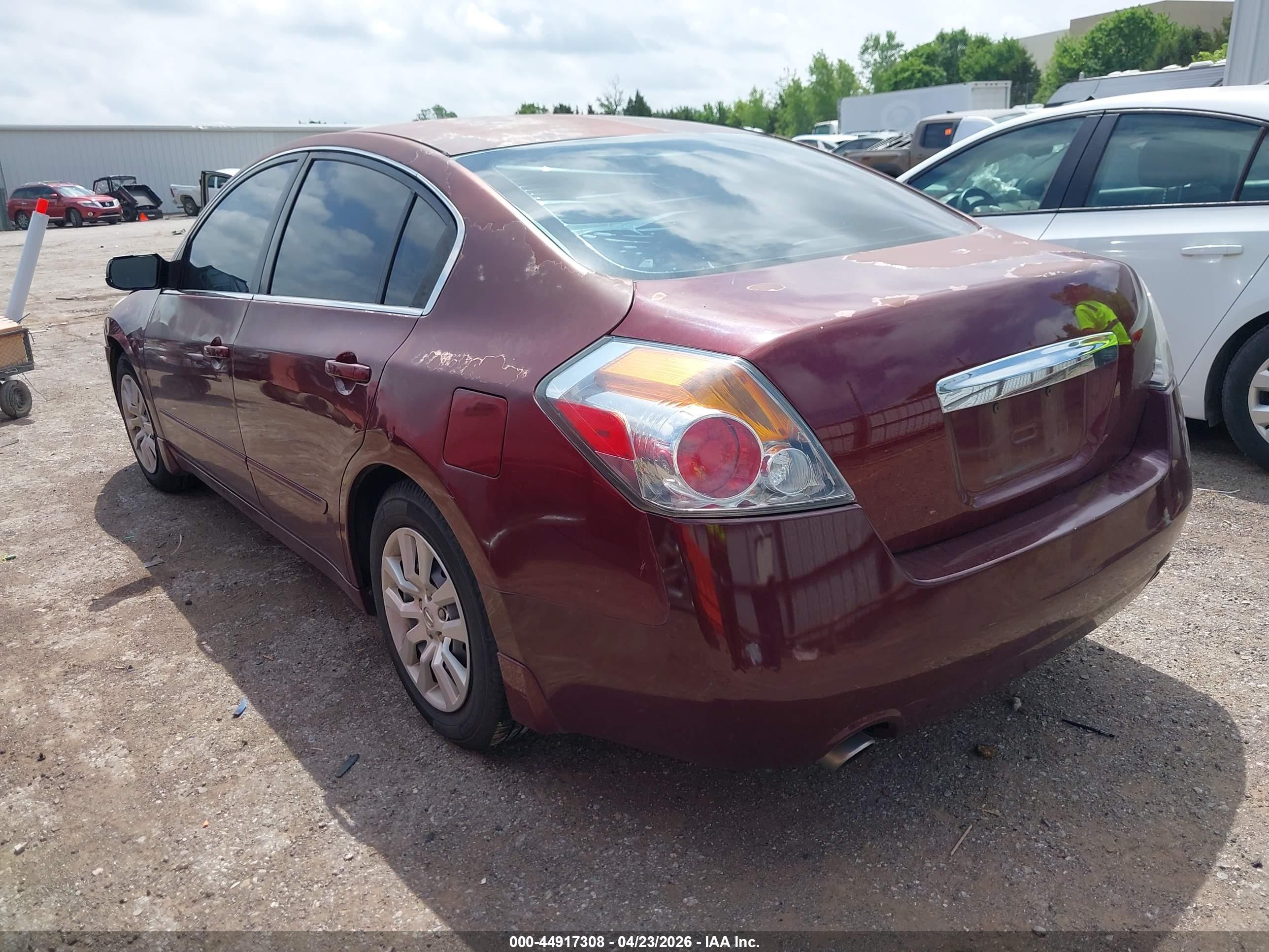NISSAN ALTIMA image 3