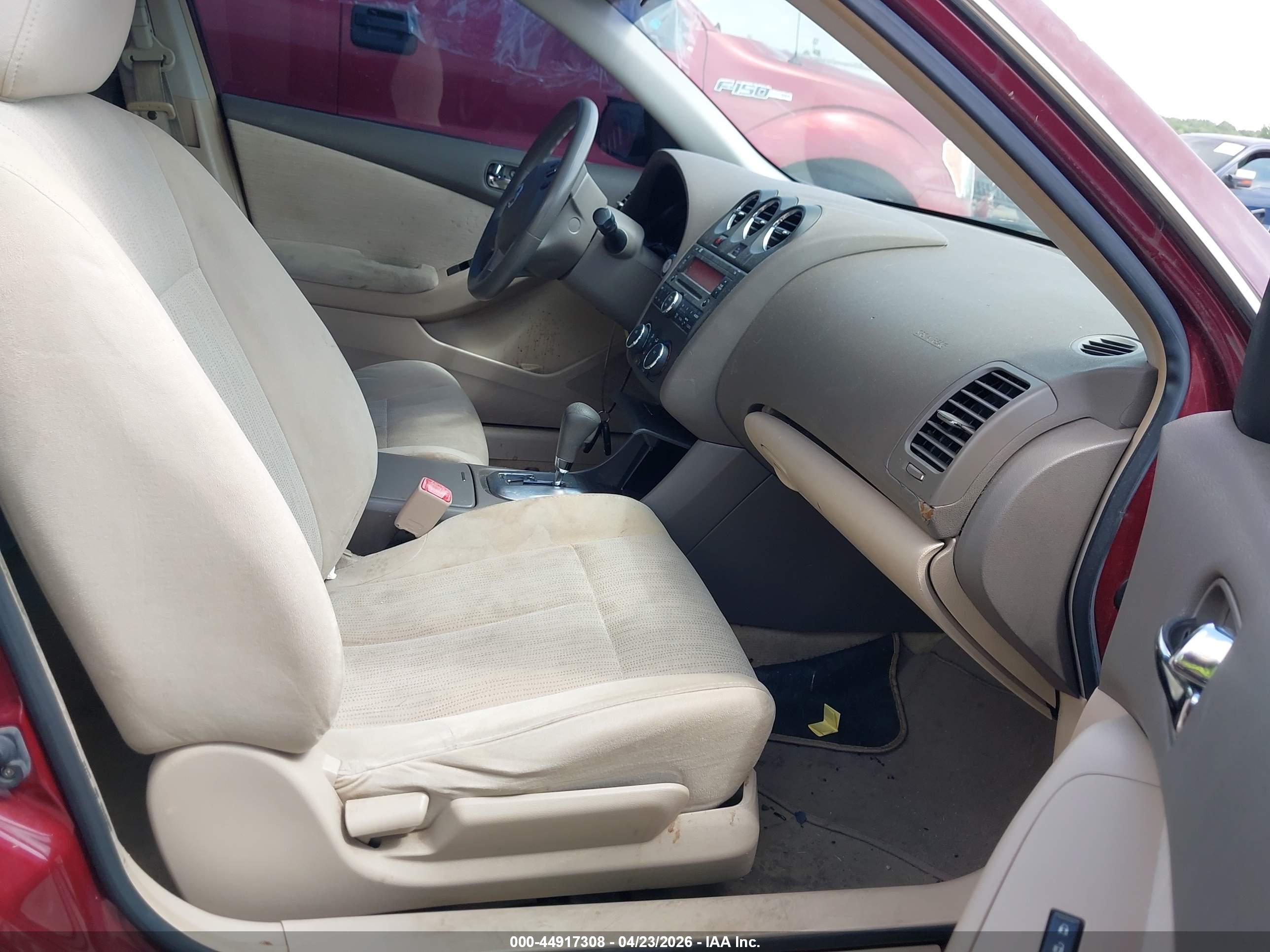 NISSAN ALTIMA image 5