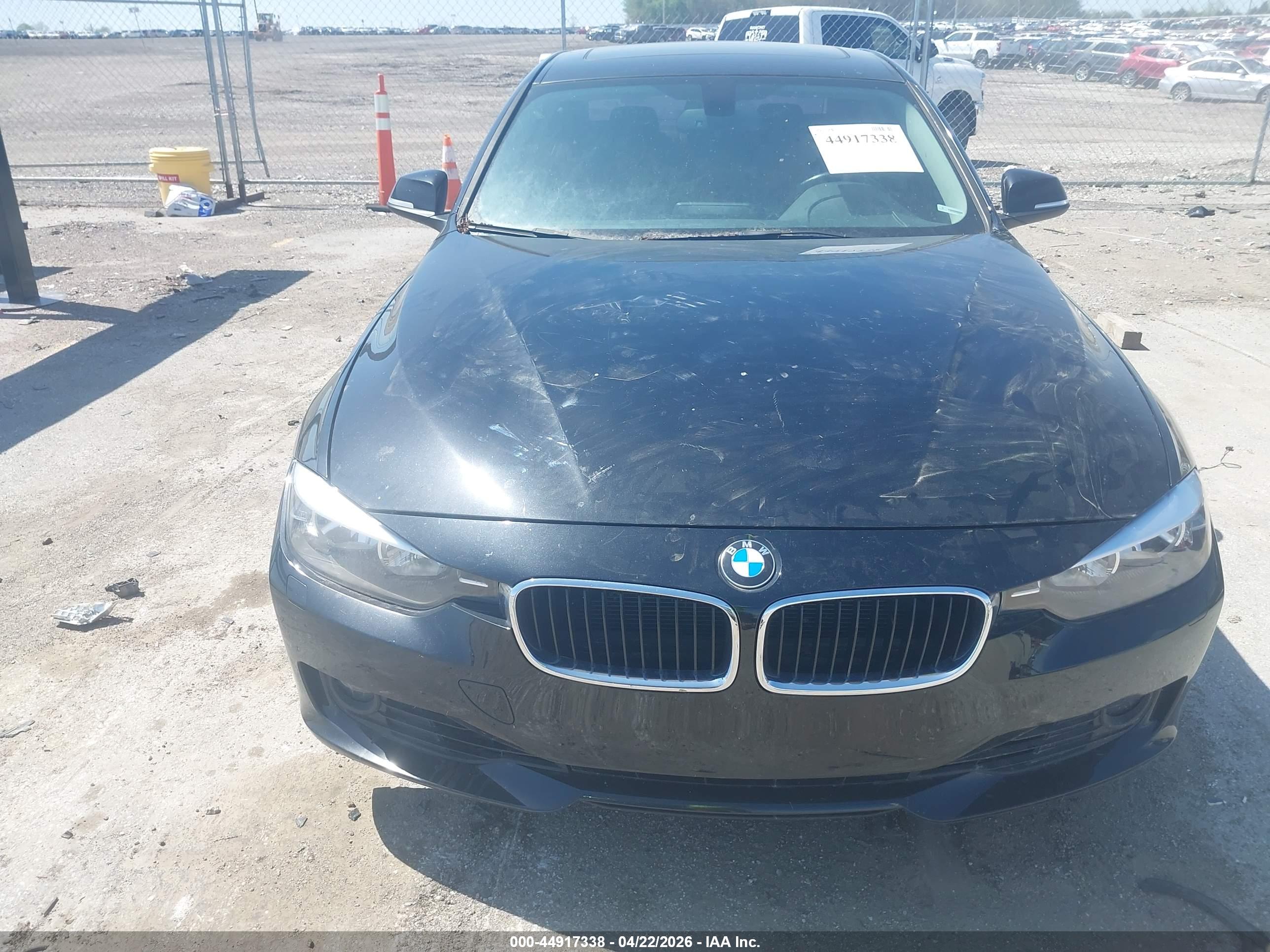 BMW 328I image 6