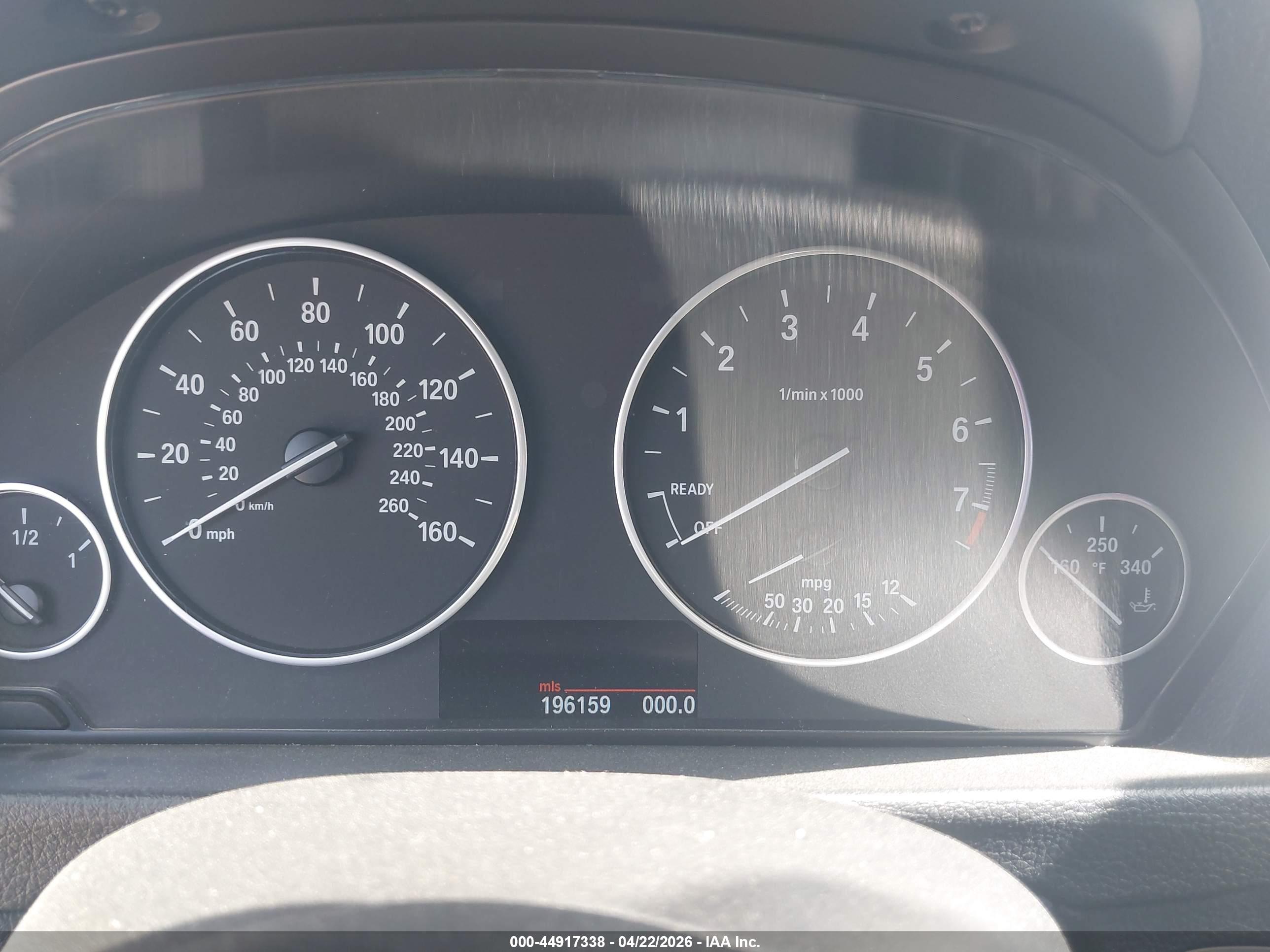 BMW 328I image 7