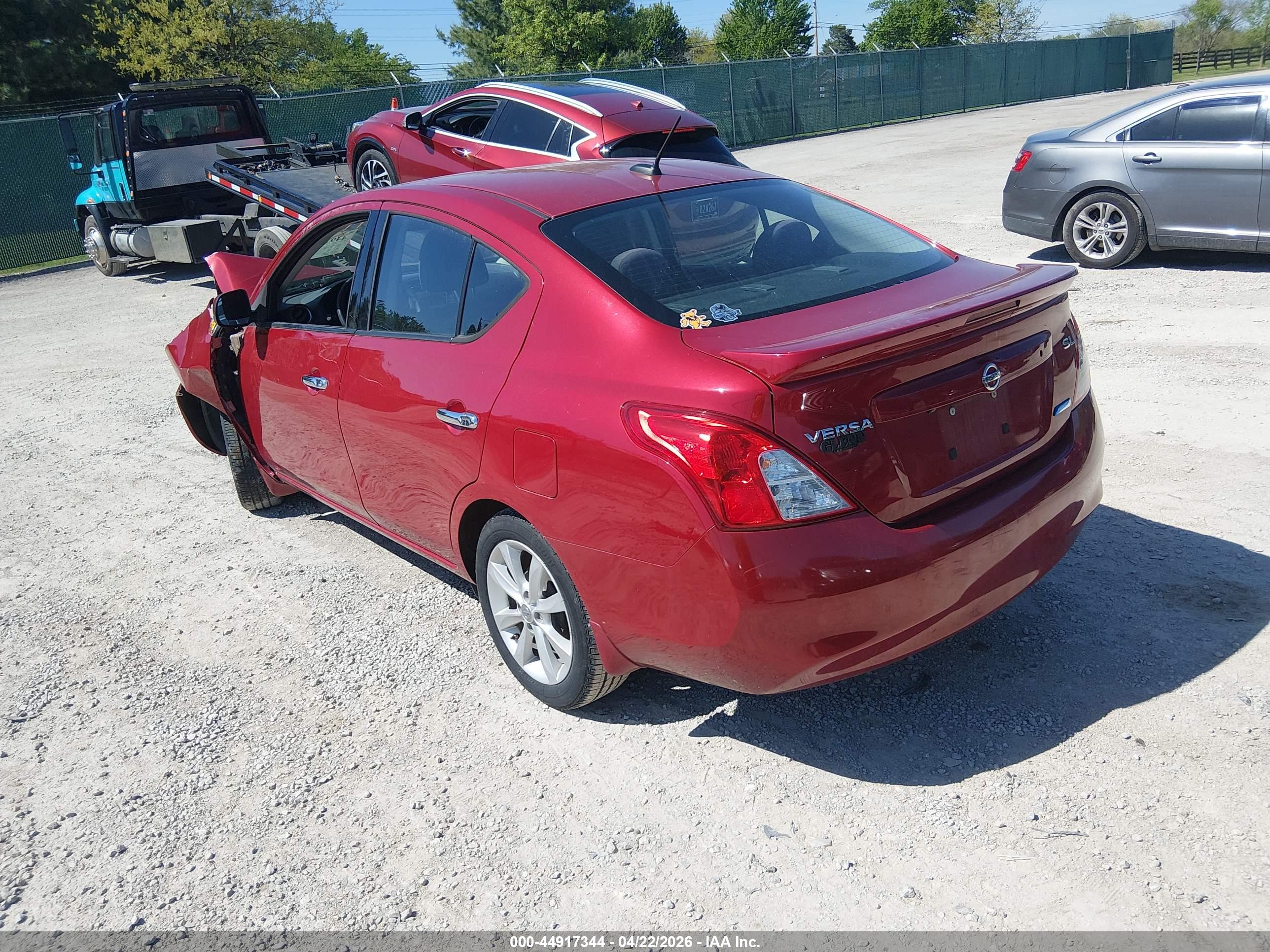 NISSAN VERSA image 3