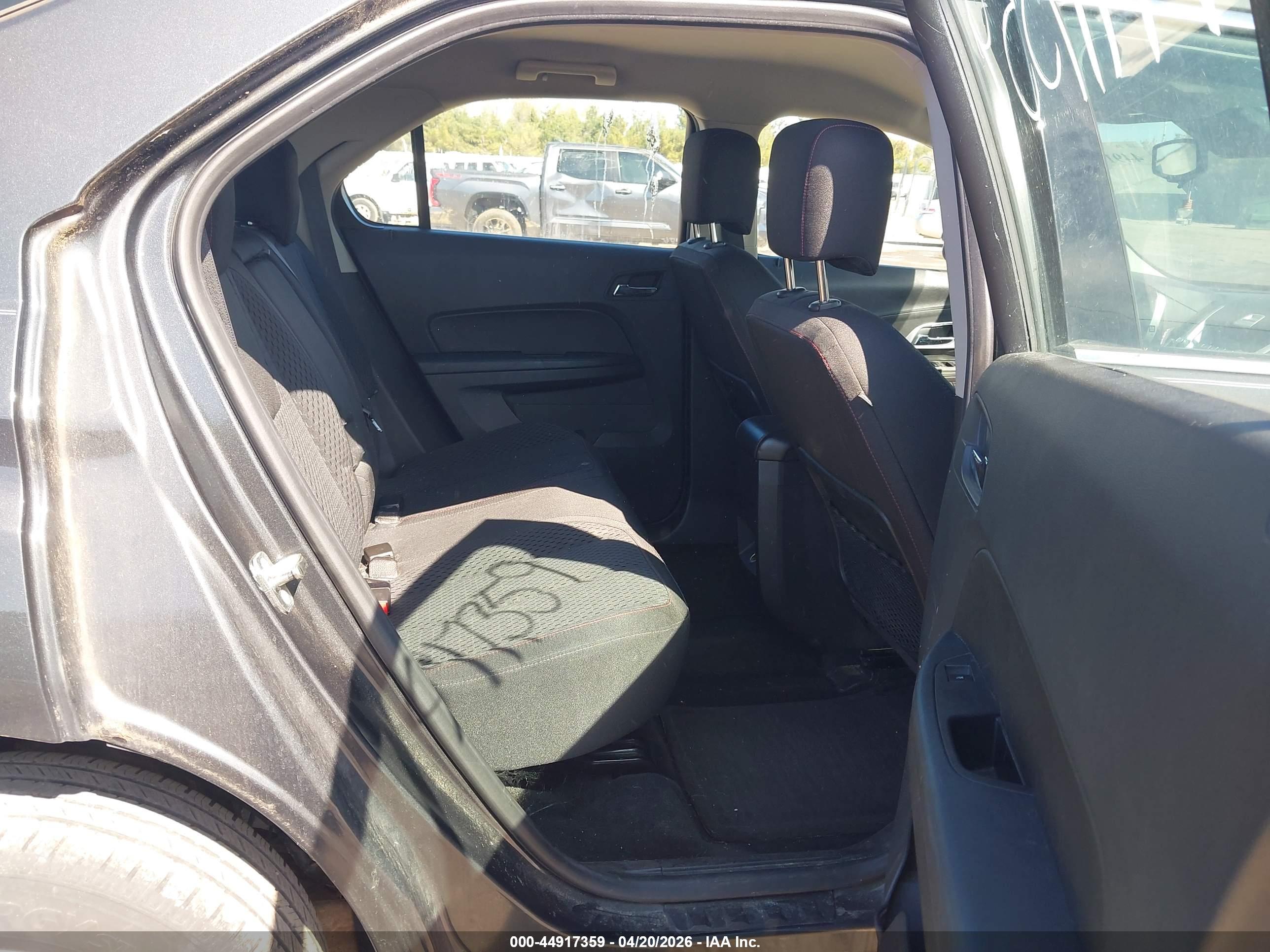 CHEVROLET EQUINOX image 8