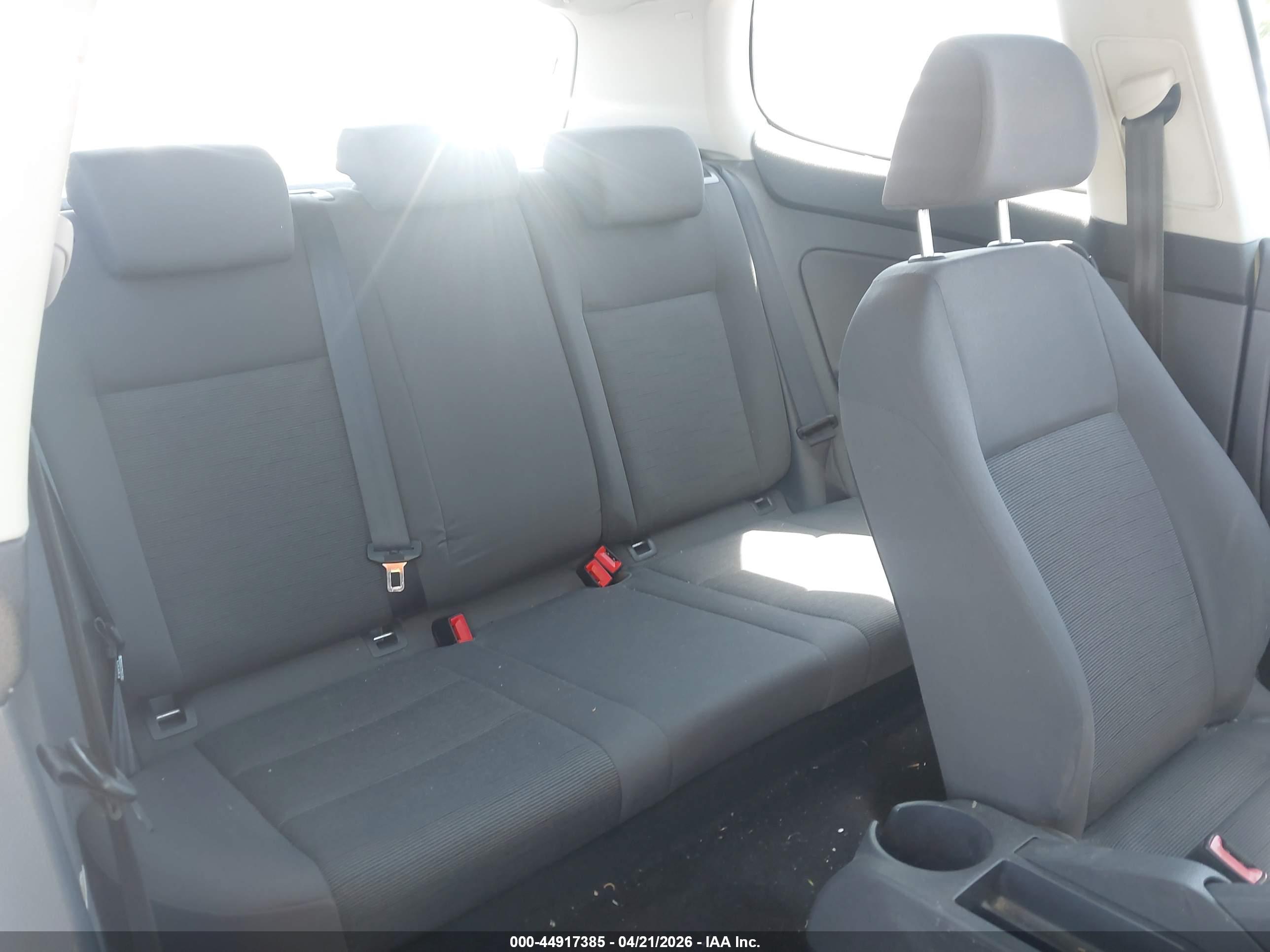VOLKSWAGEN RABBIT image 8