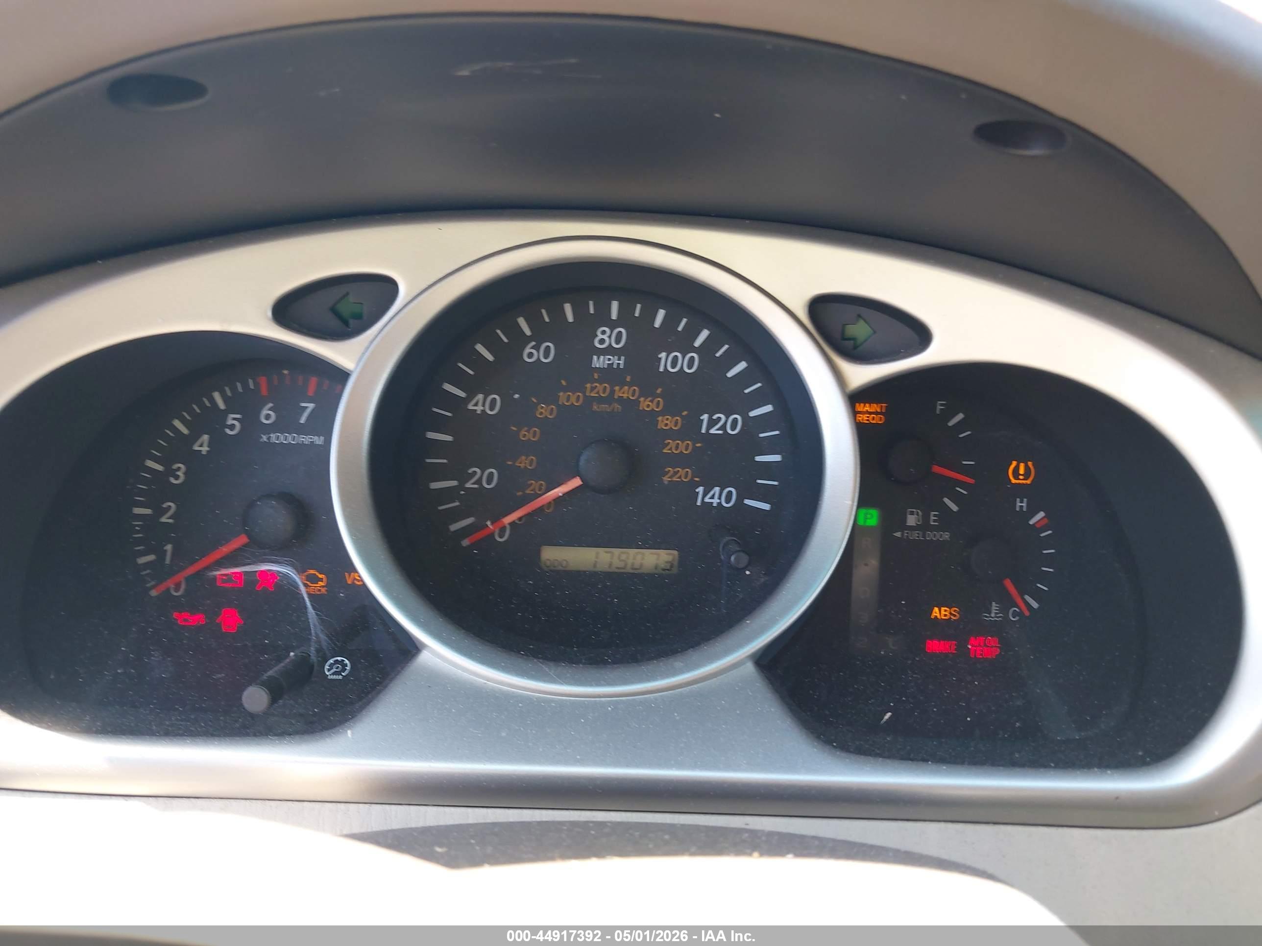 TOYOTA HIGHLANDER image 7