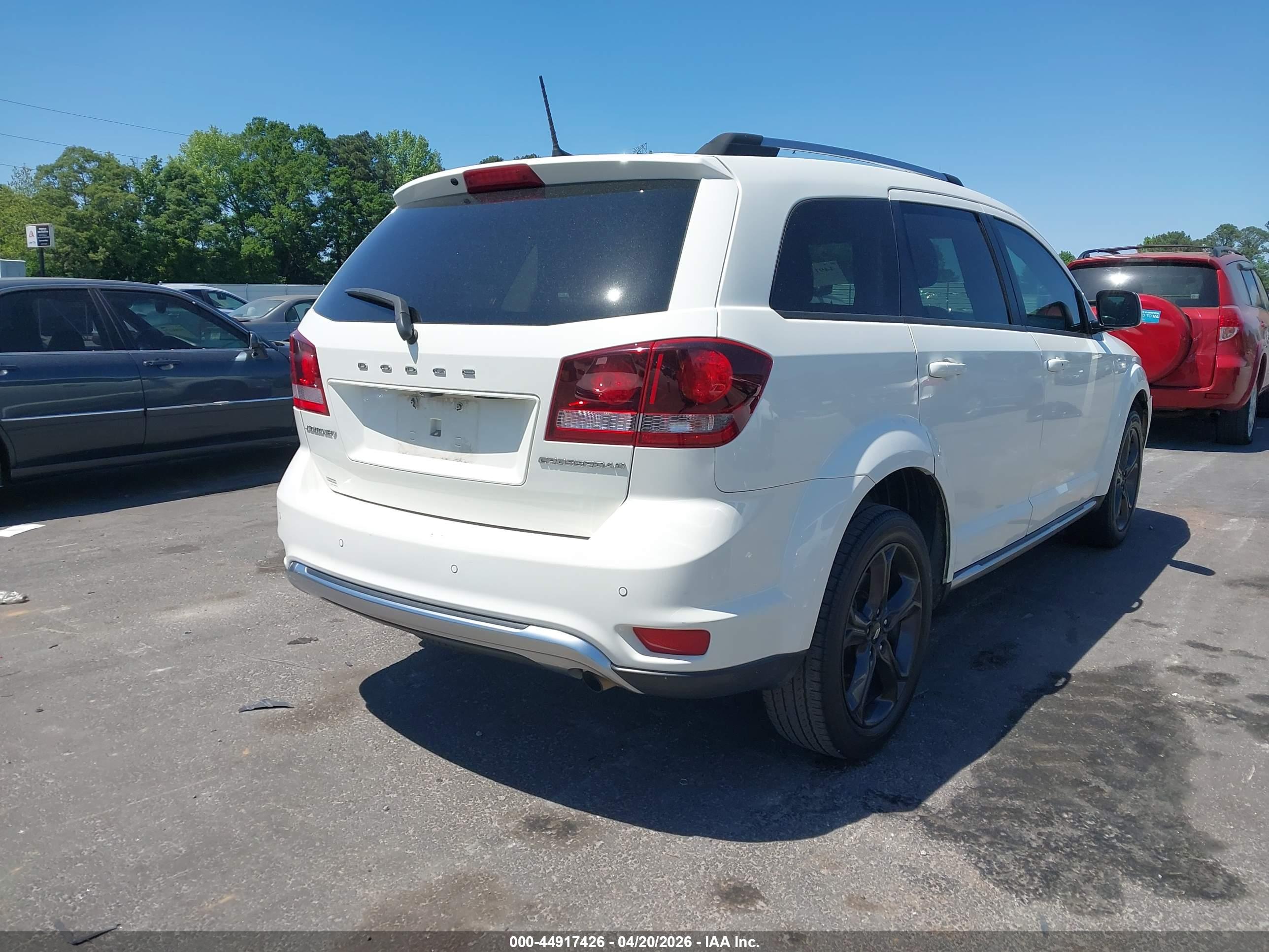 DODGE JOURNEY image 4