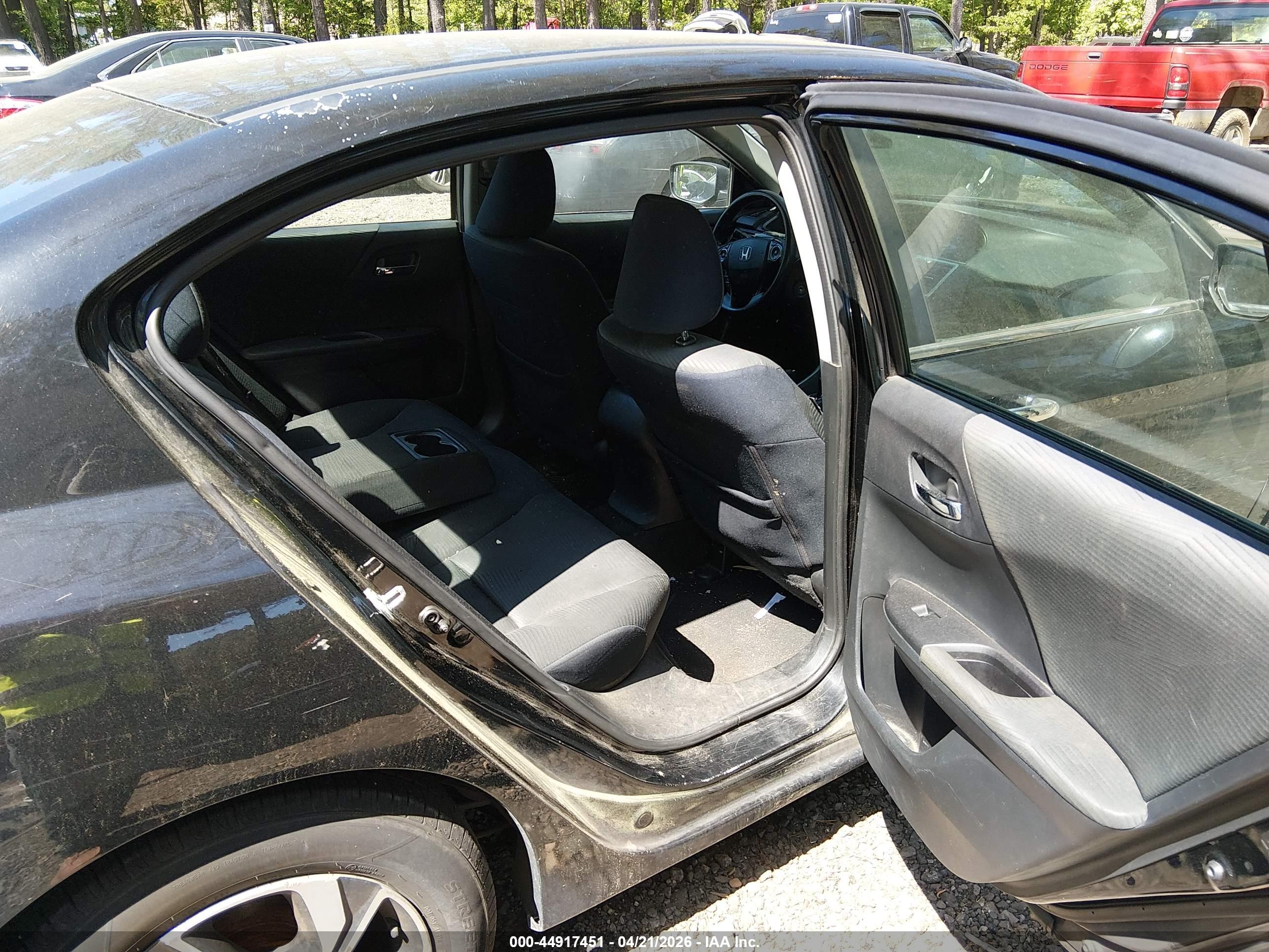 HONDA ACCORD image 8