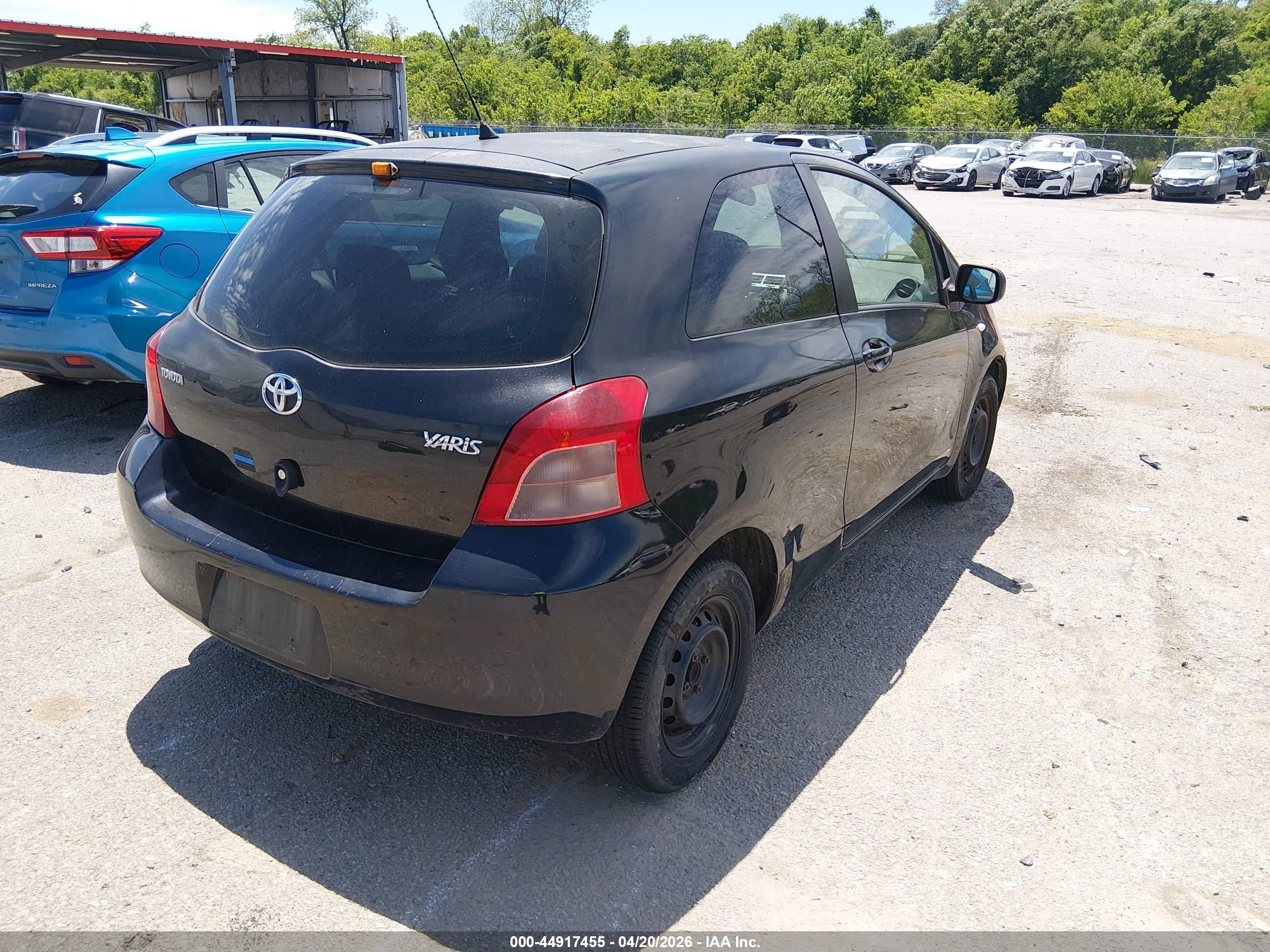 TOYOTA YARIS image 4