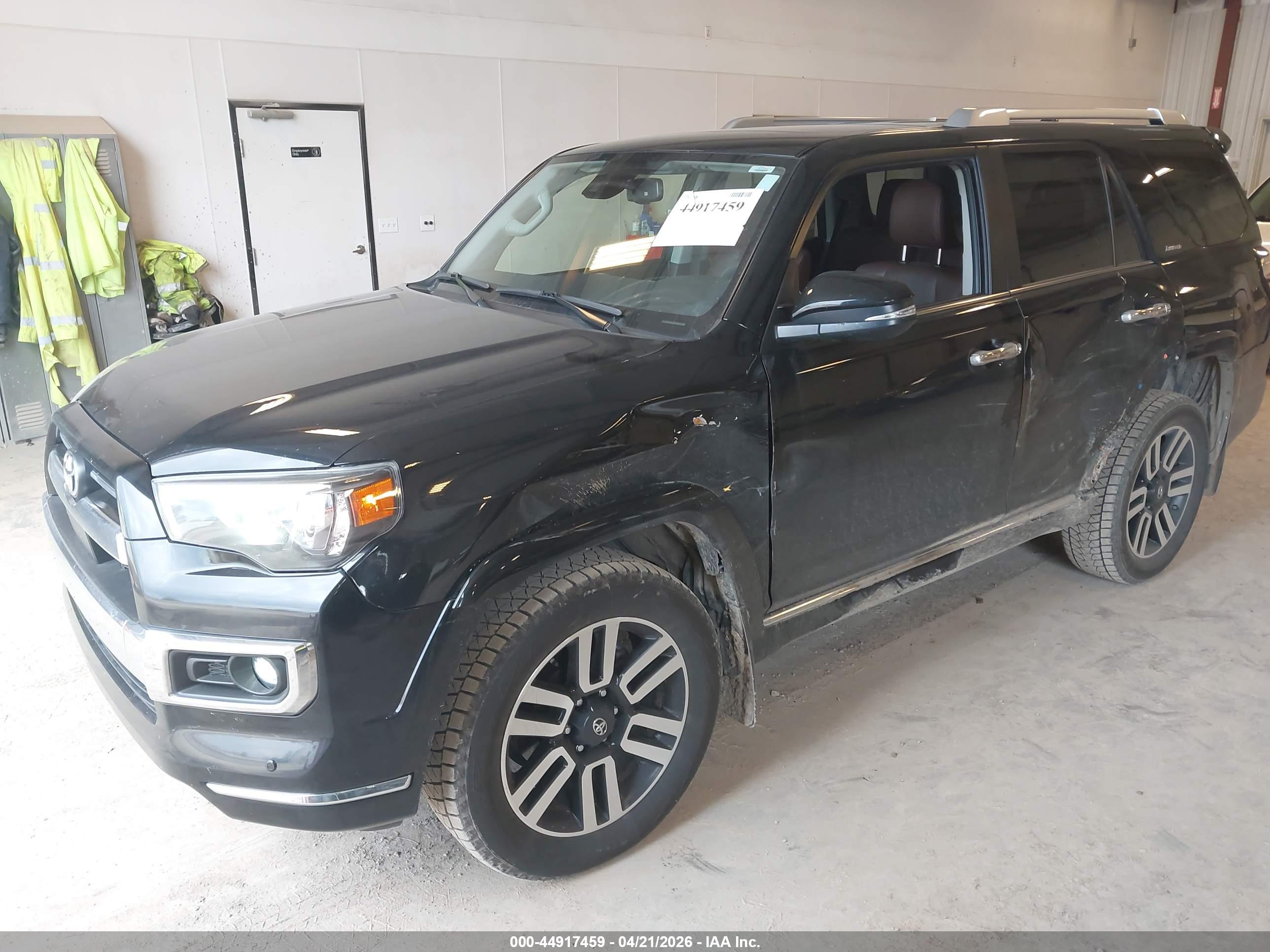 TOYOTA 4RUNNER image 2
