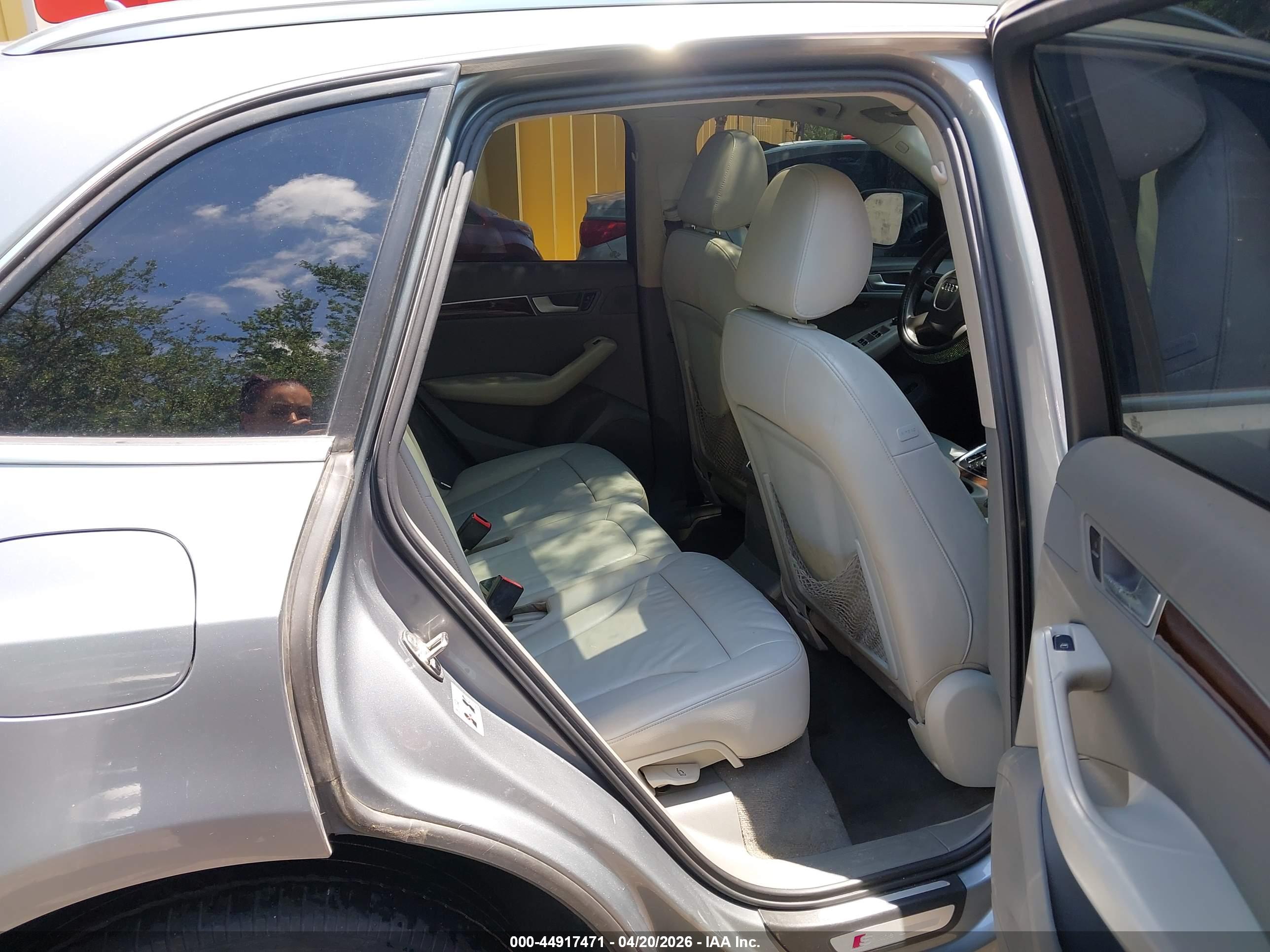 AUDI Q5 image 8