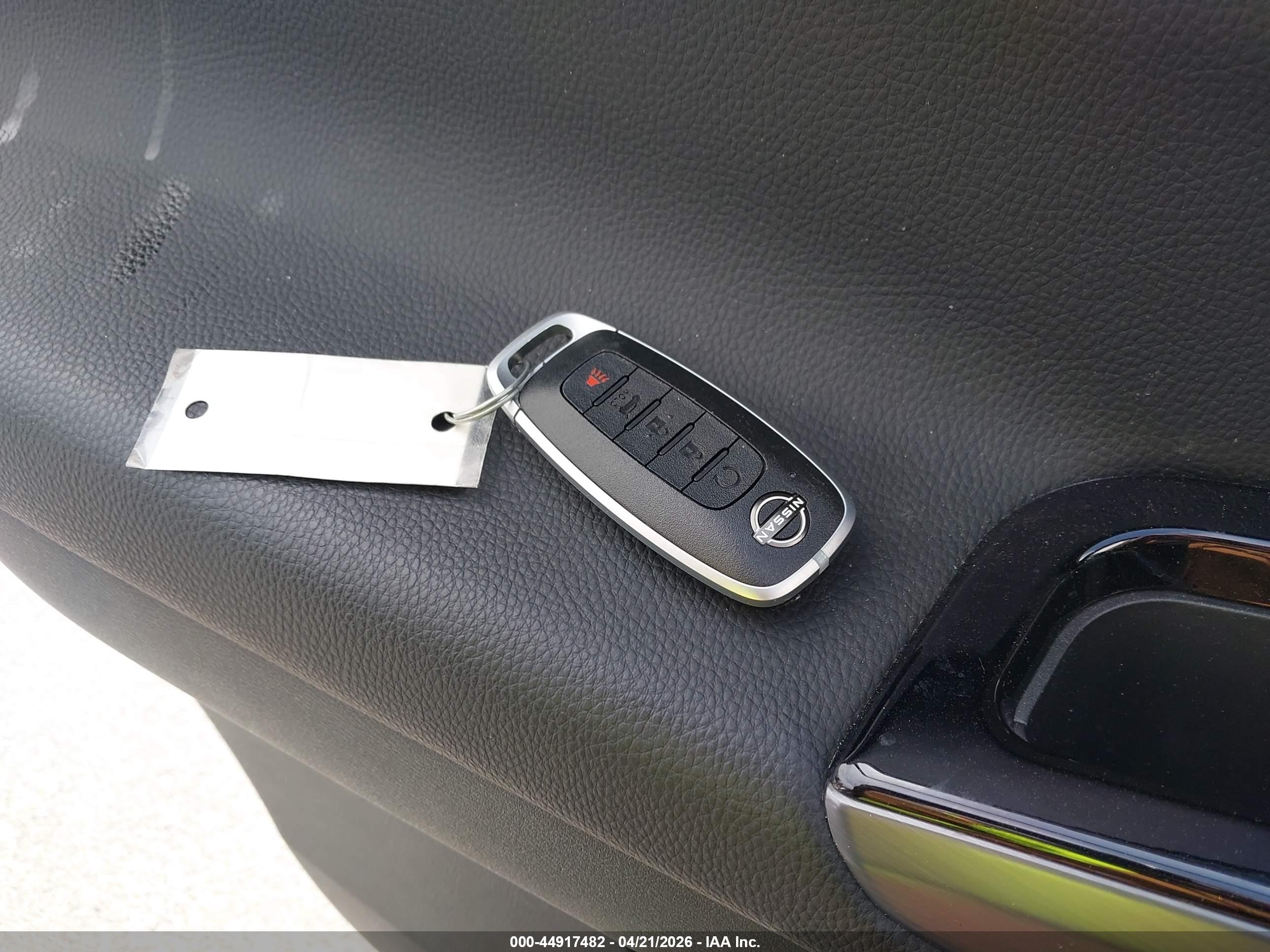 NISSAN PATHFINDER image 11