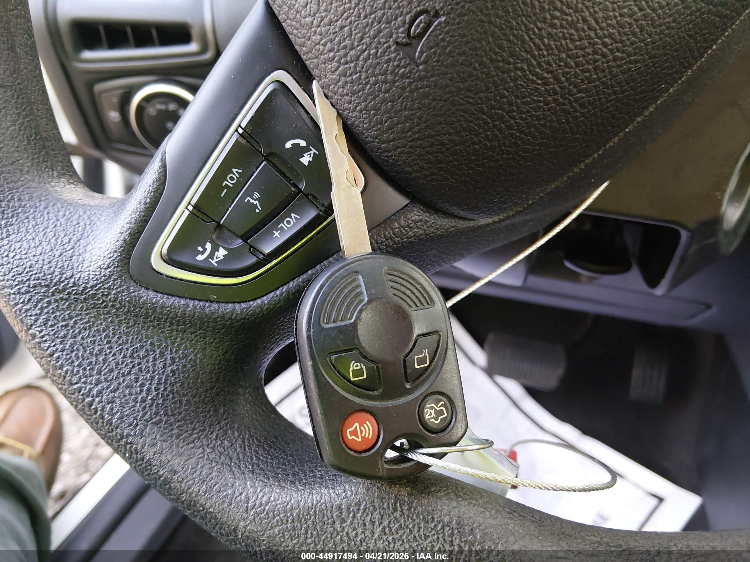 FORD FOCUS image 11