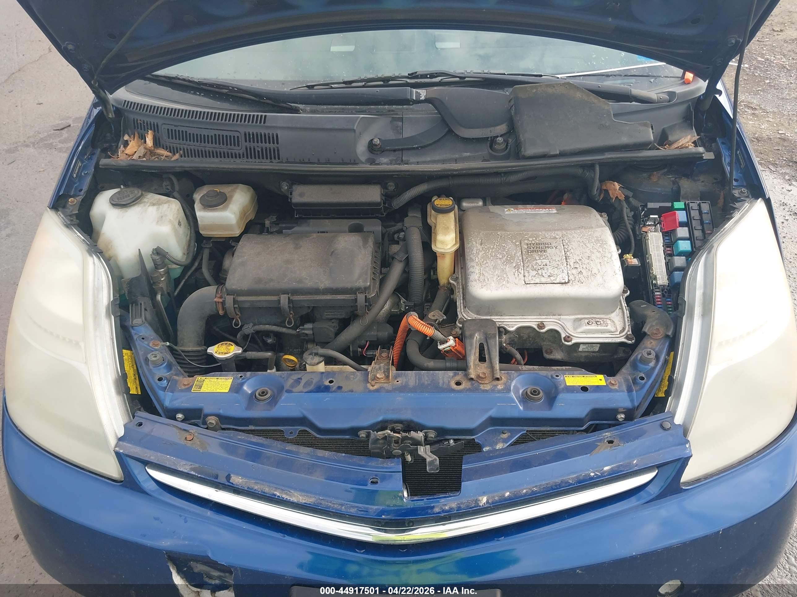 TOYOTA PRIUS image 10