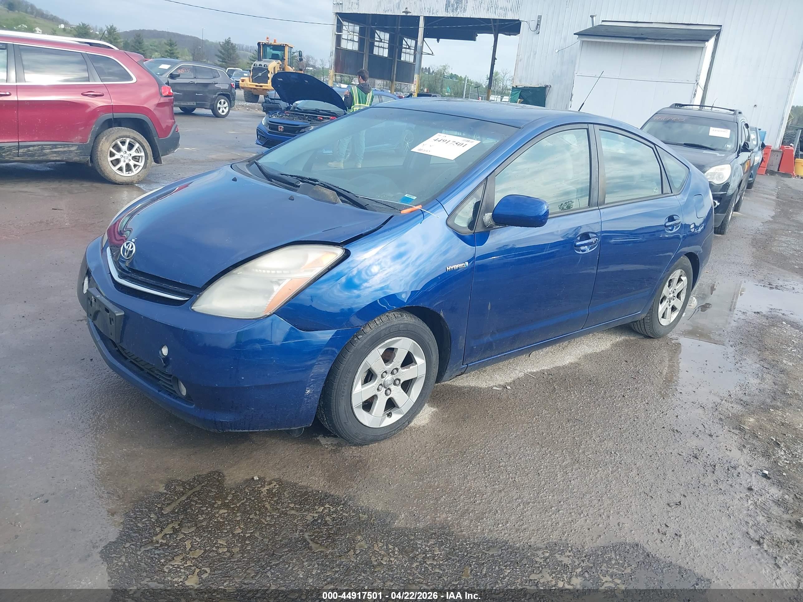 TOYOTA PRIUS image 2