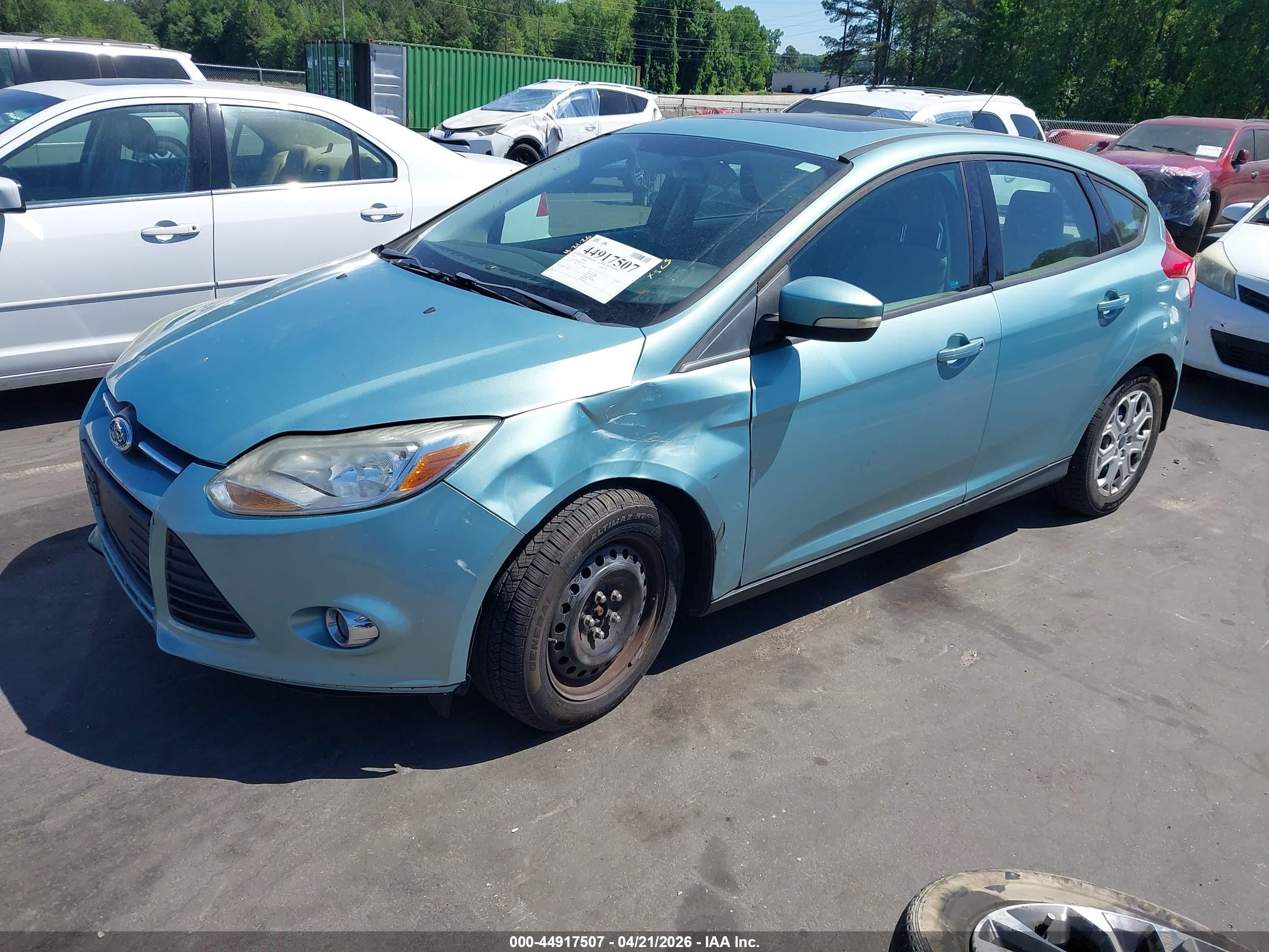 FORD FOCUS image 2
