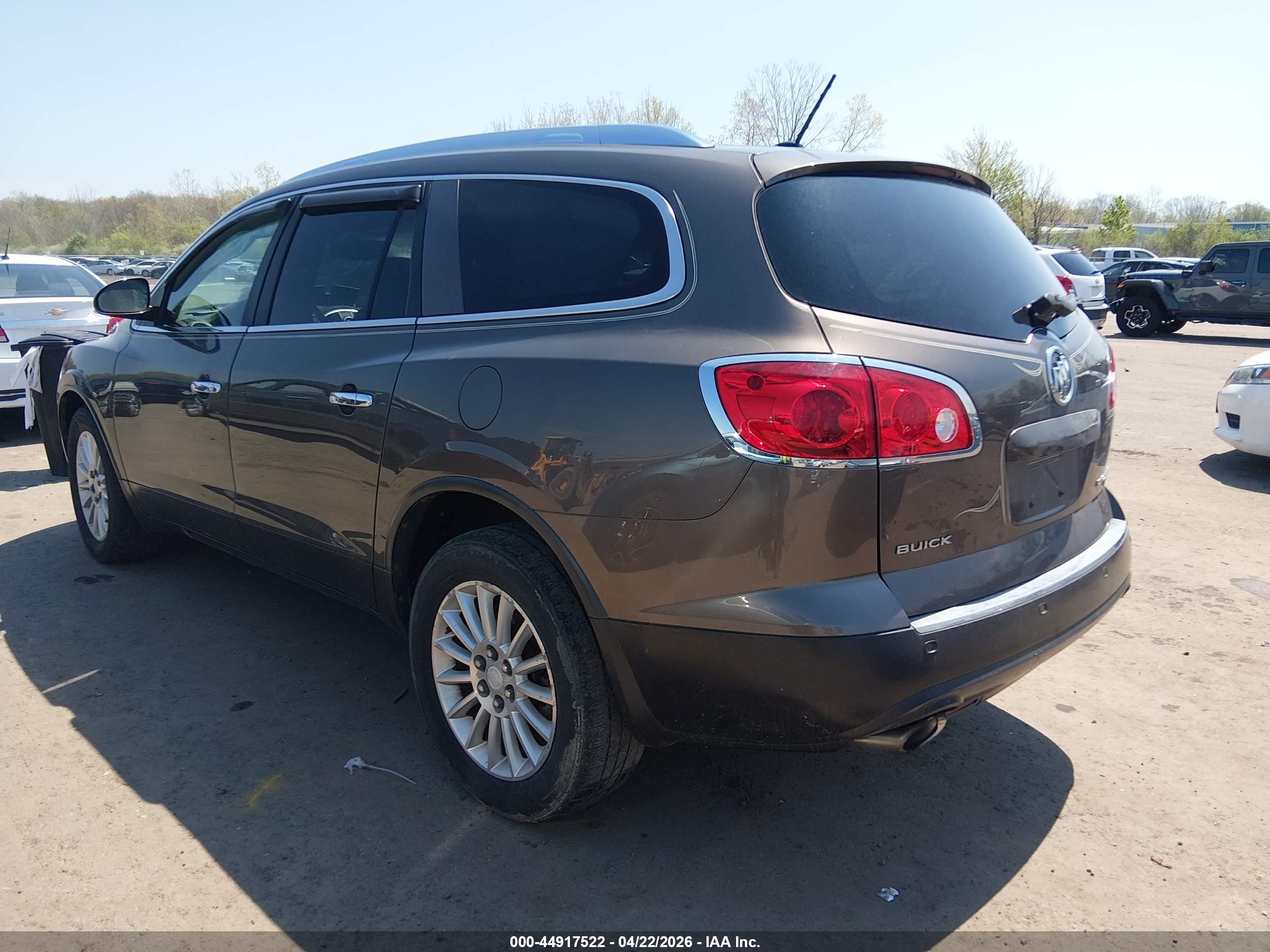 BUICK ENCLAVE image 3
