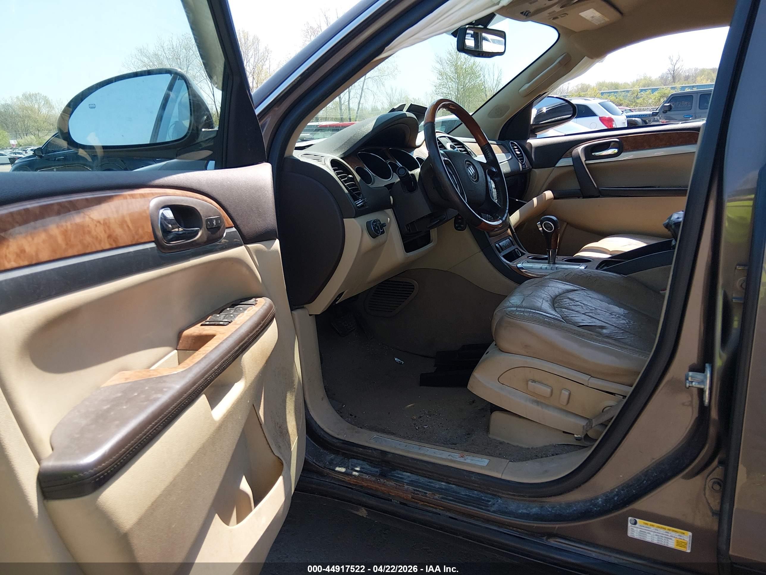 BUICK ENCLAVE image 5