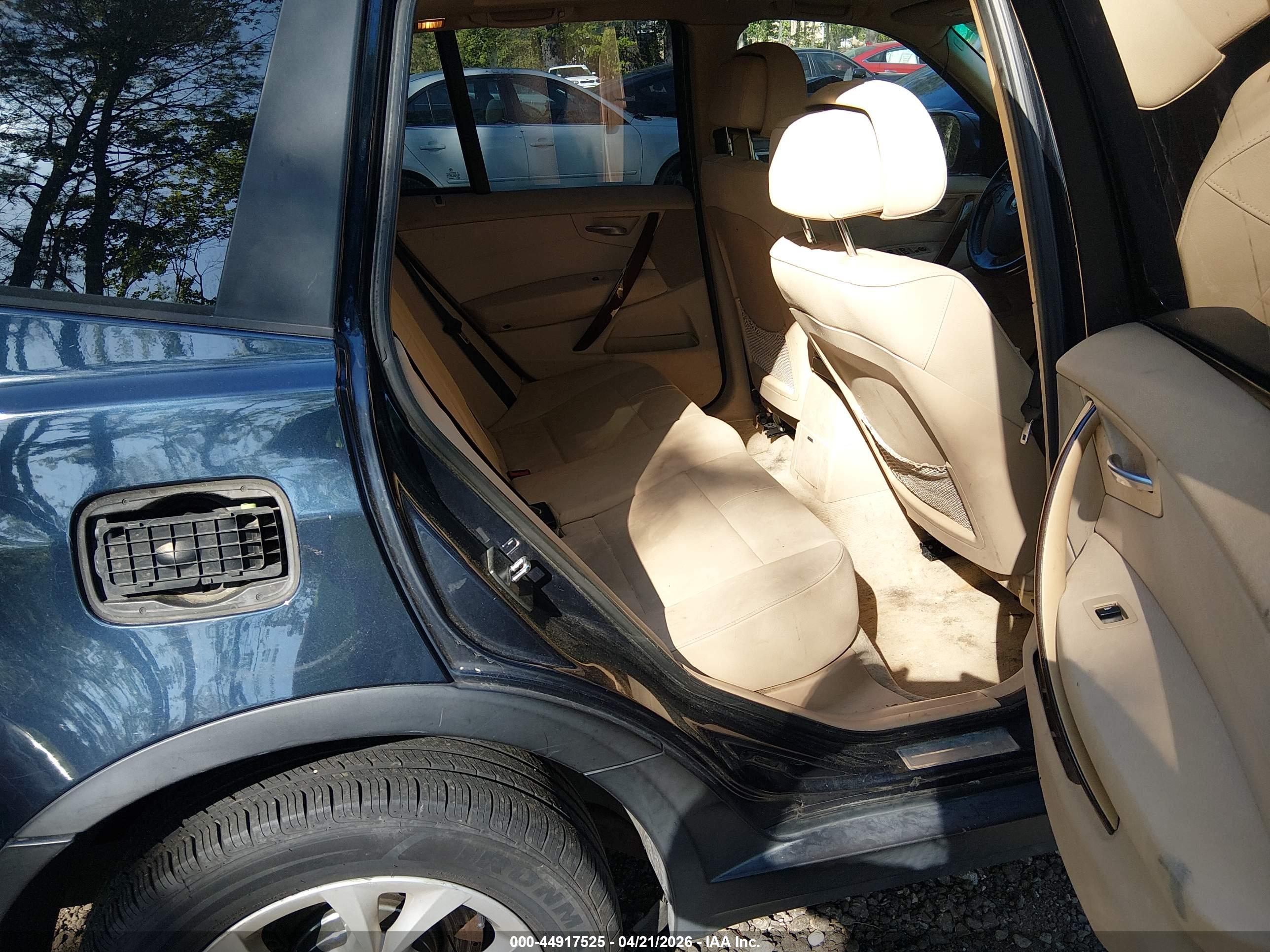 BMW X3 image 8