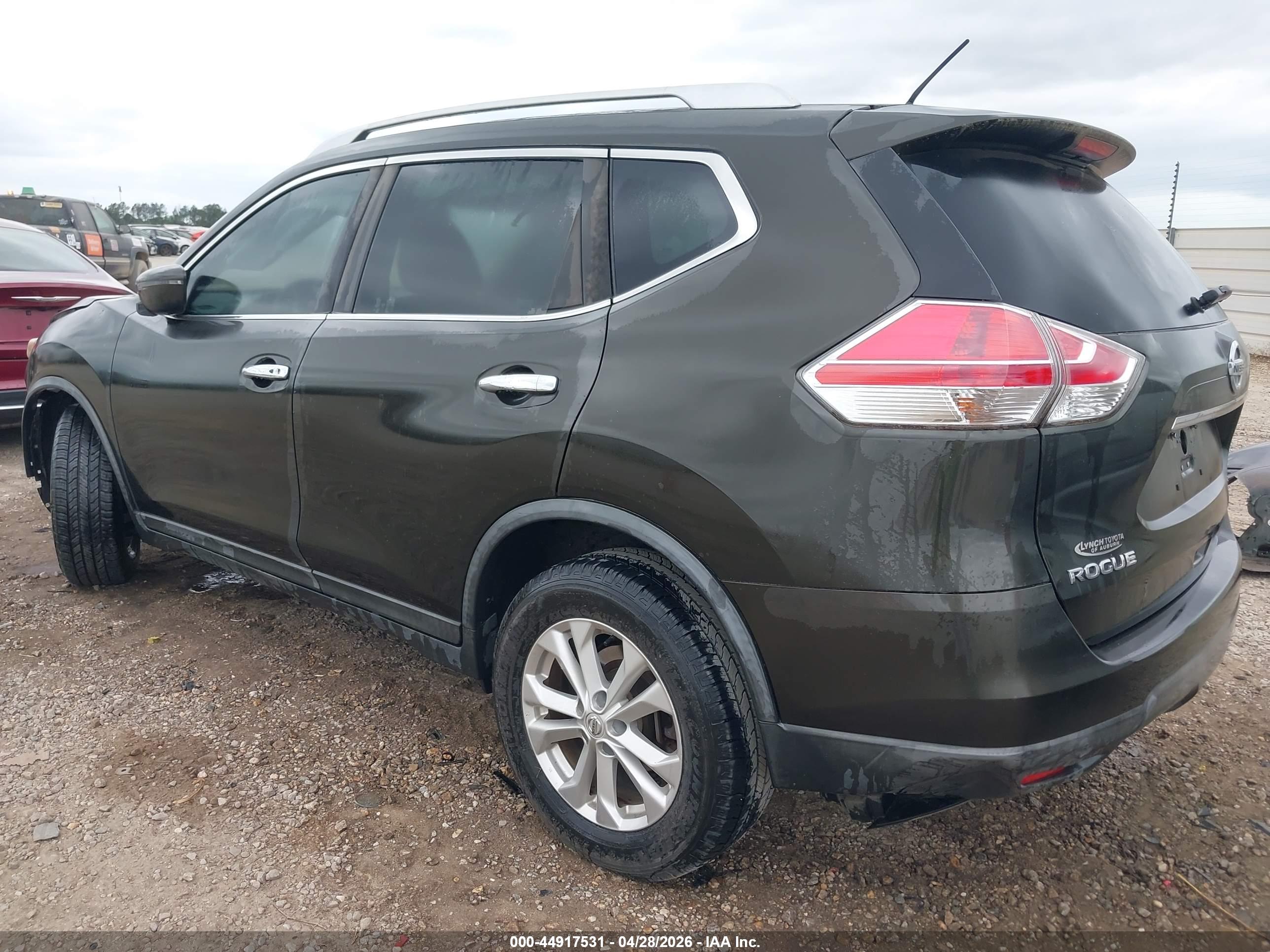 NISSAN ROGUE image 3