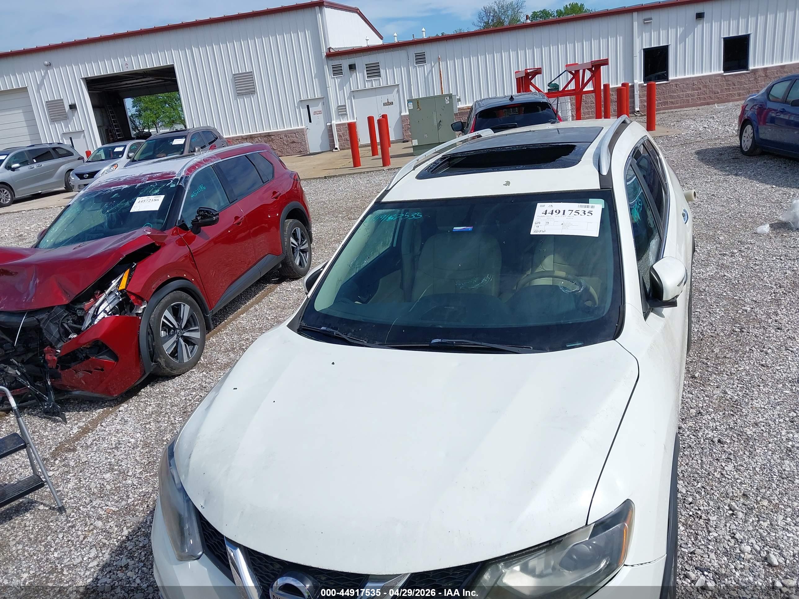 NISSAN ROGUE image 6