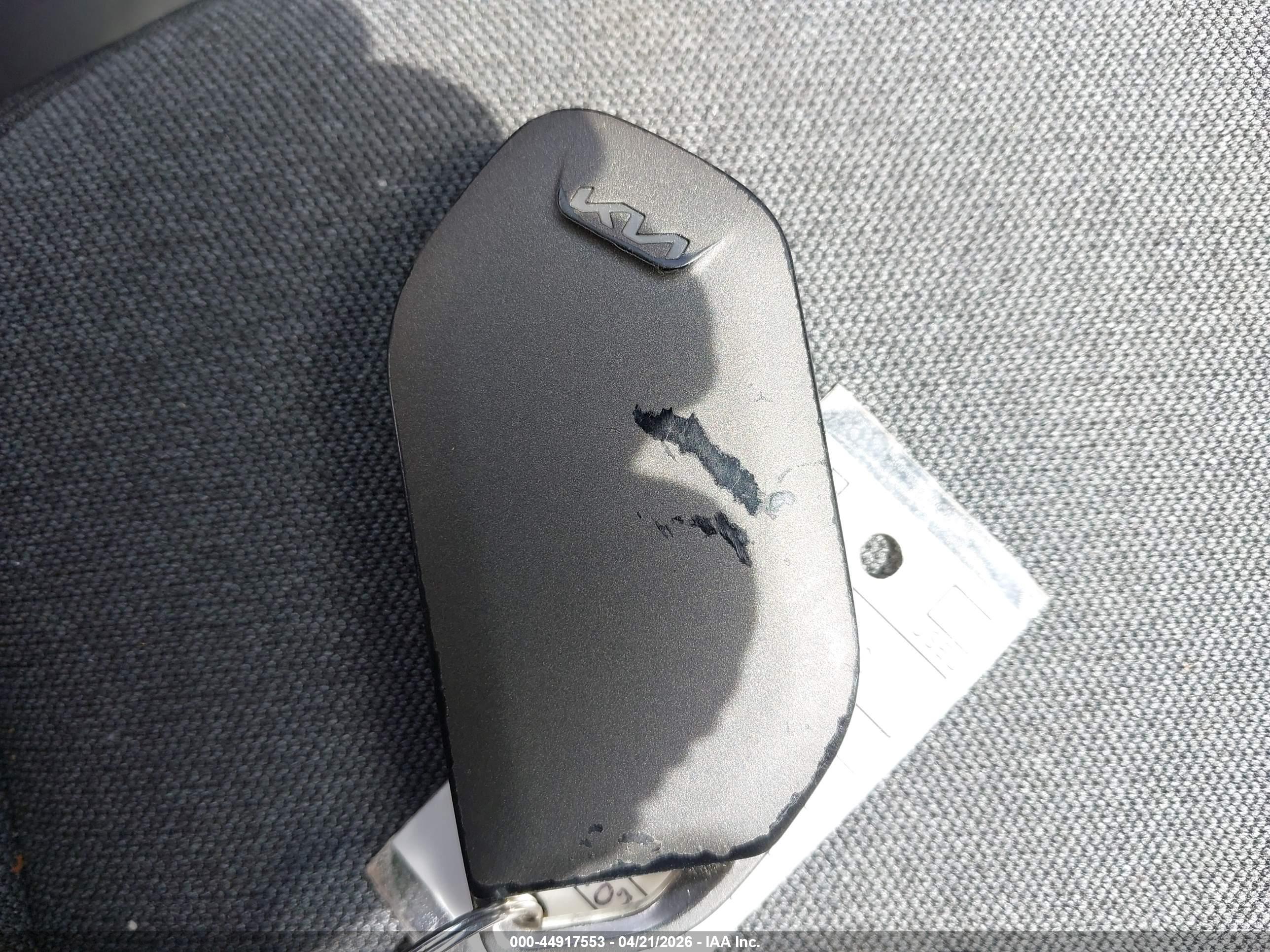 KIA K4 image 11