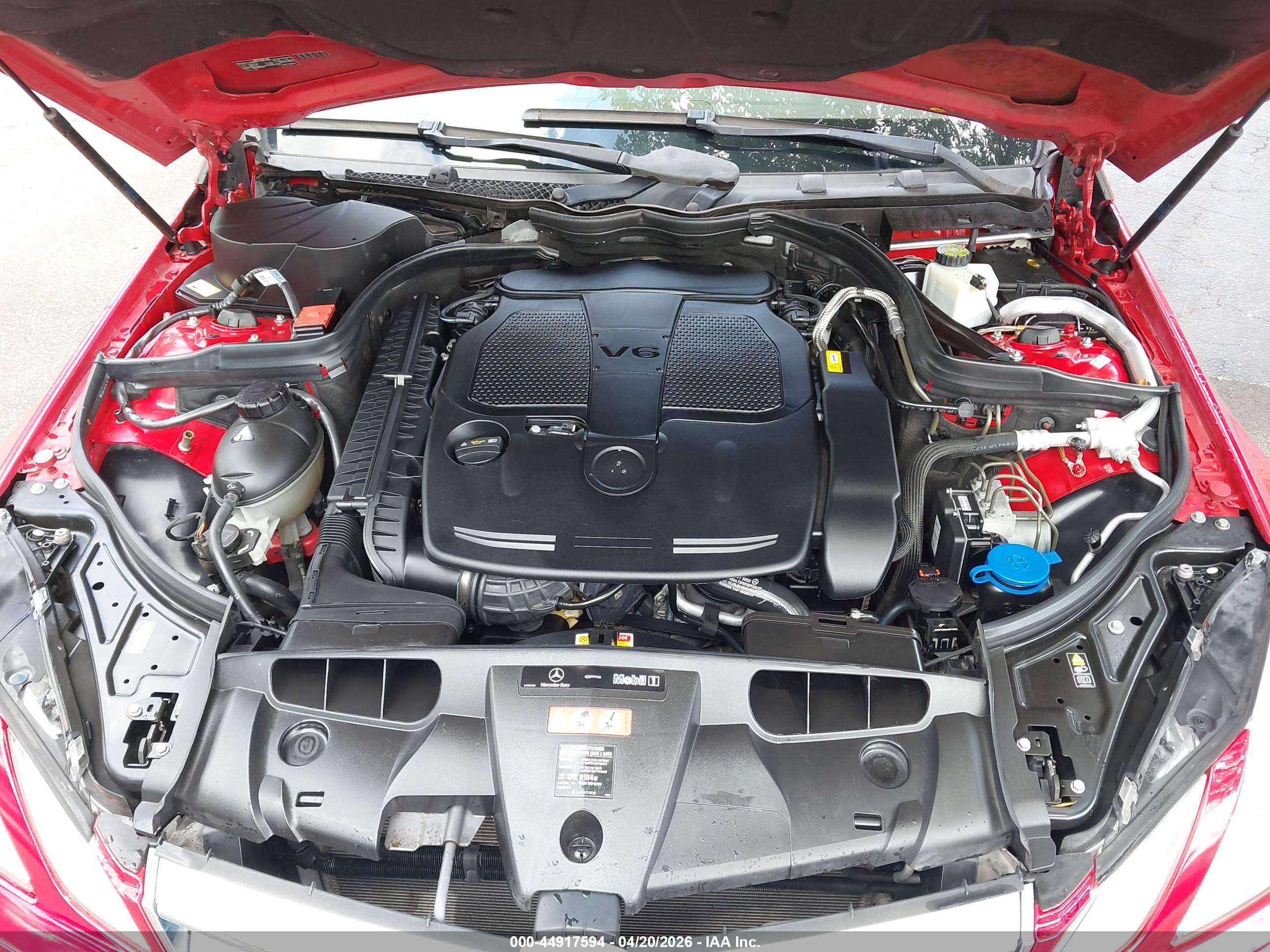 MERCEDES-BENZ E image 10