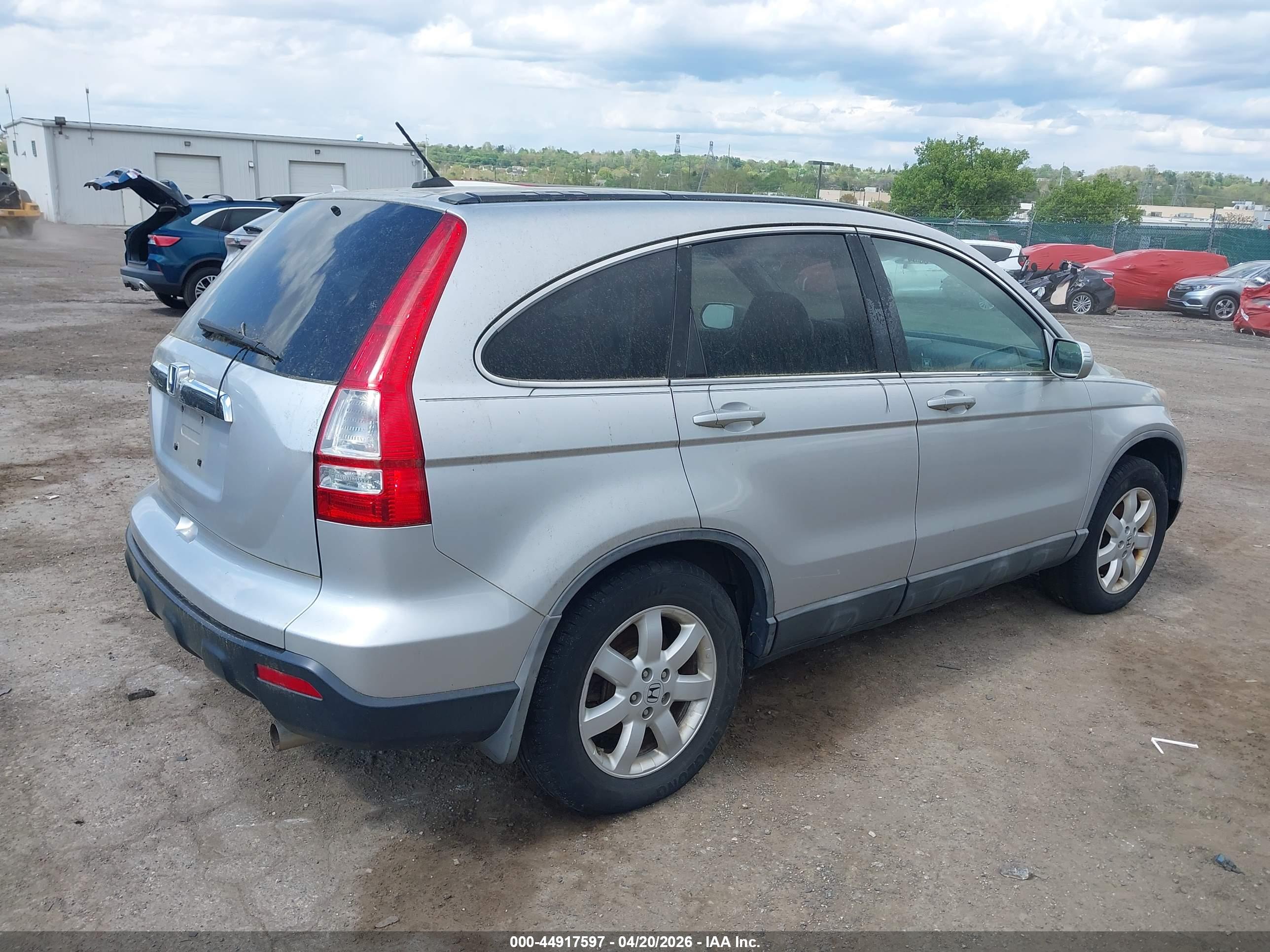 HONDA CR-V image 4