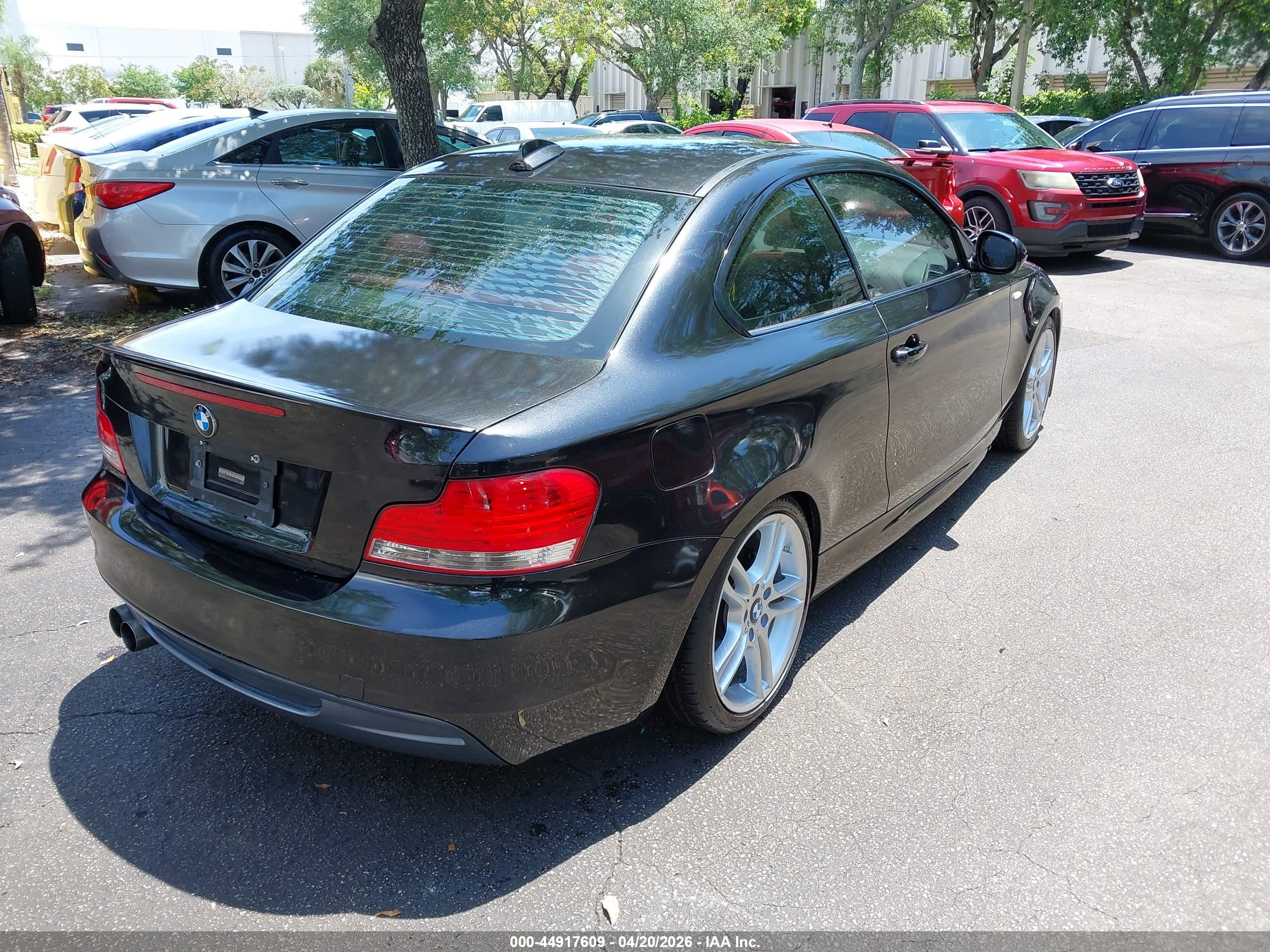 BMW 135I image 4