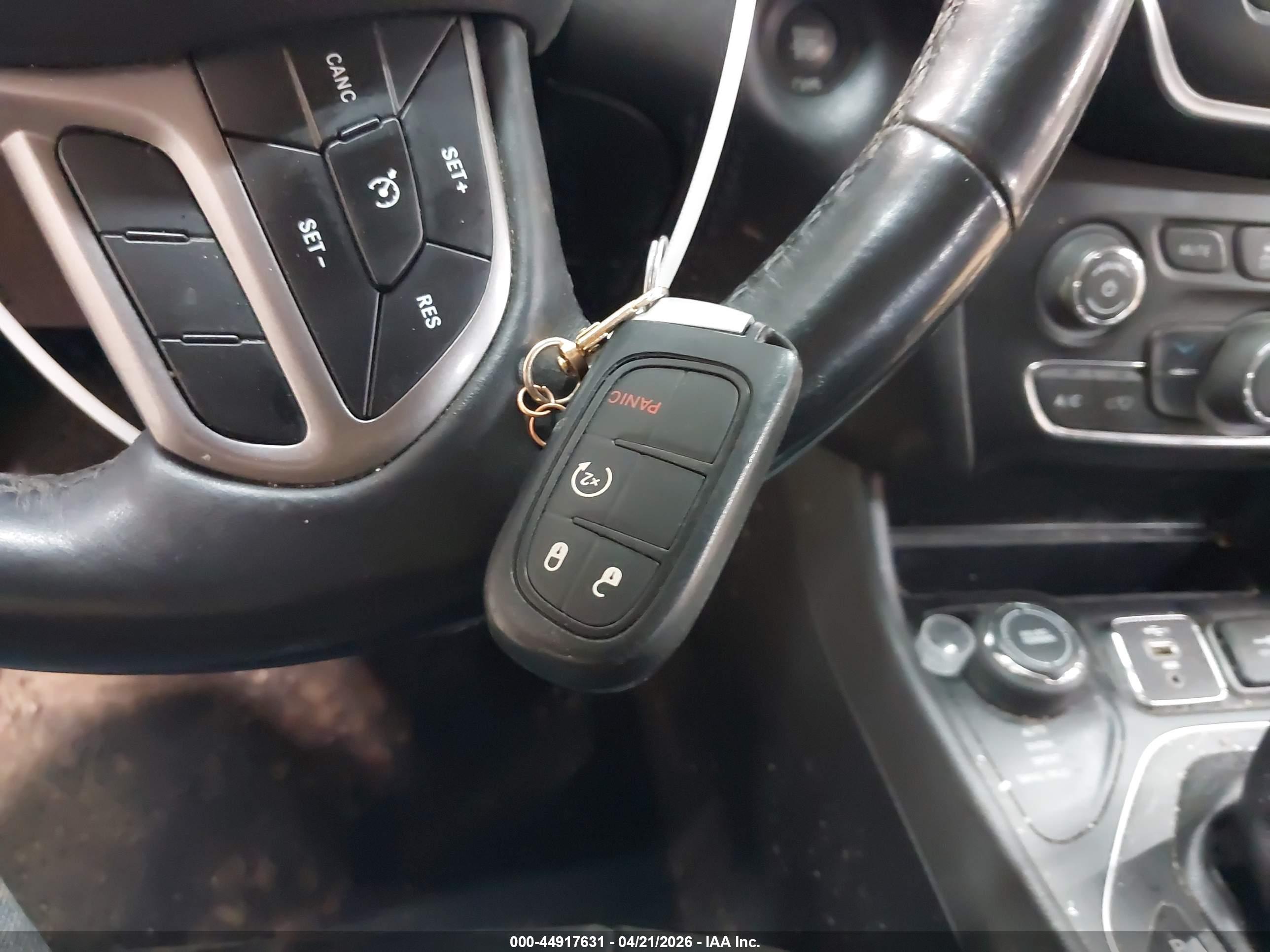 JEEP CHEROKEE image 11