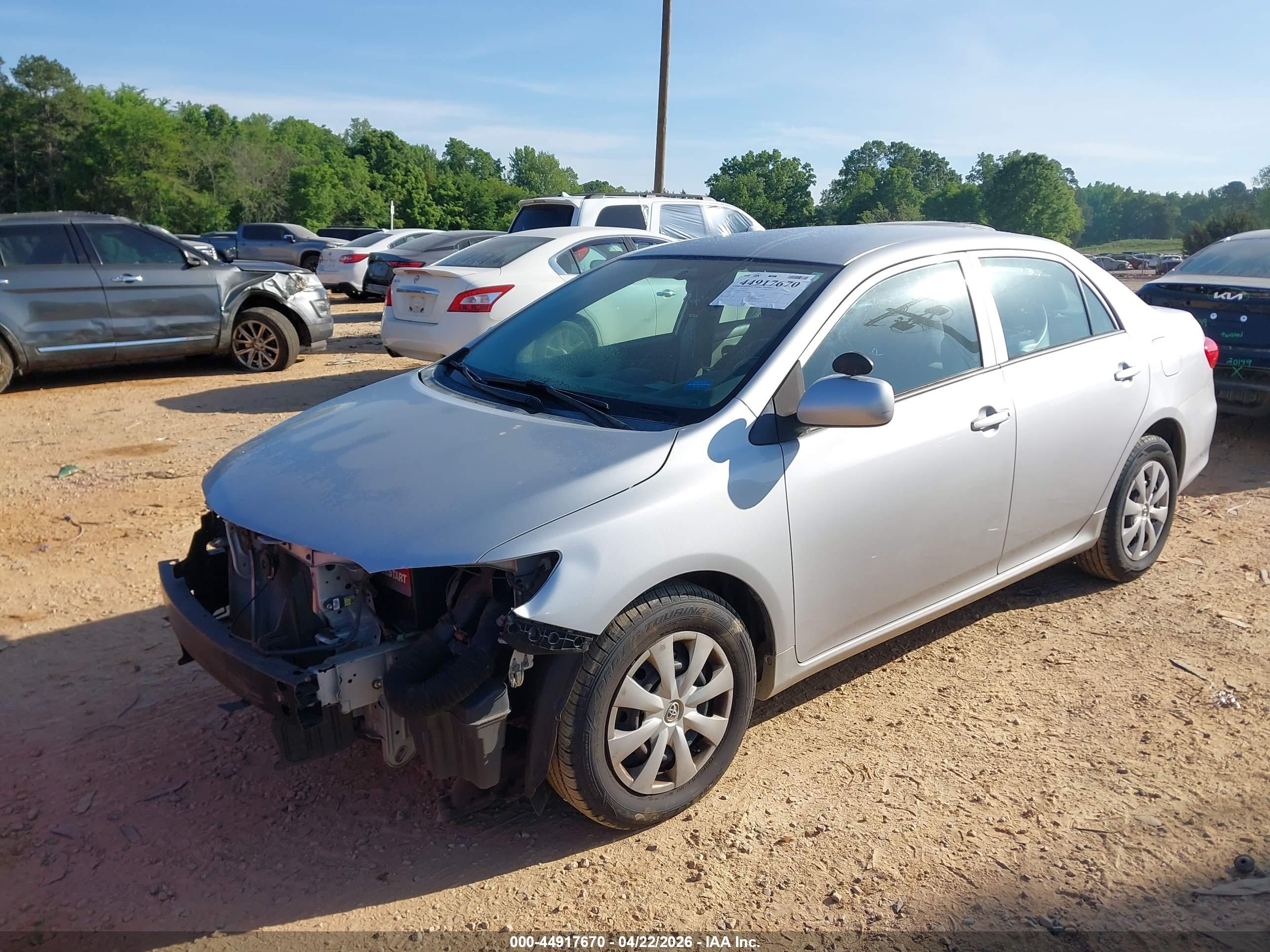 TOYOTA COROLLA image 2