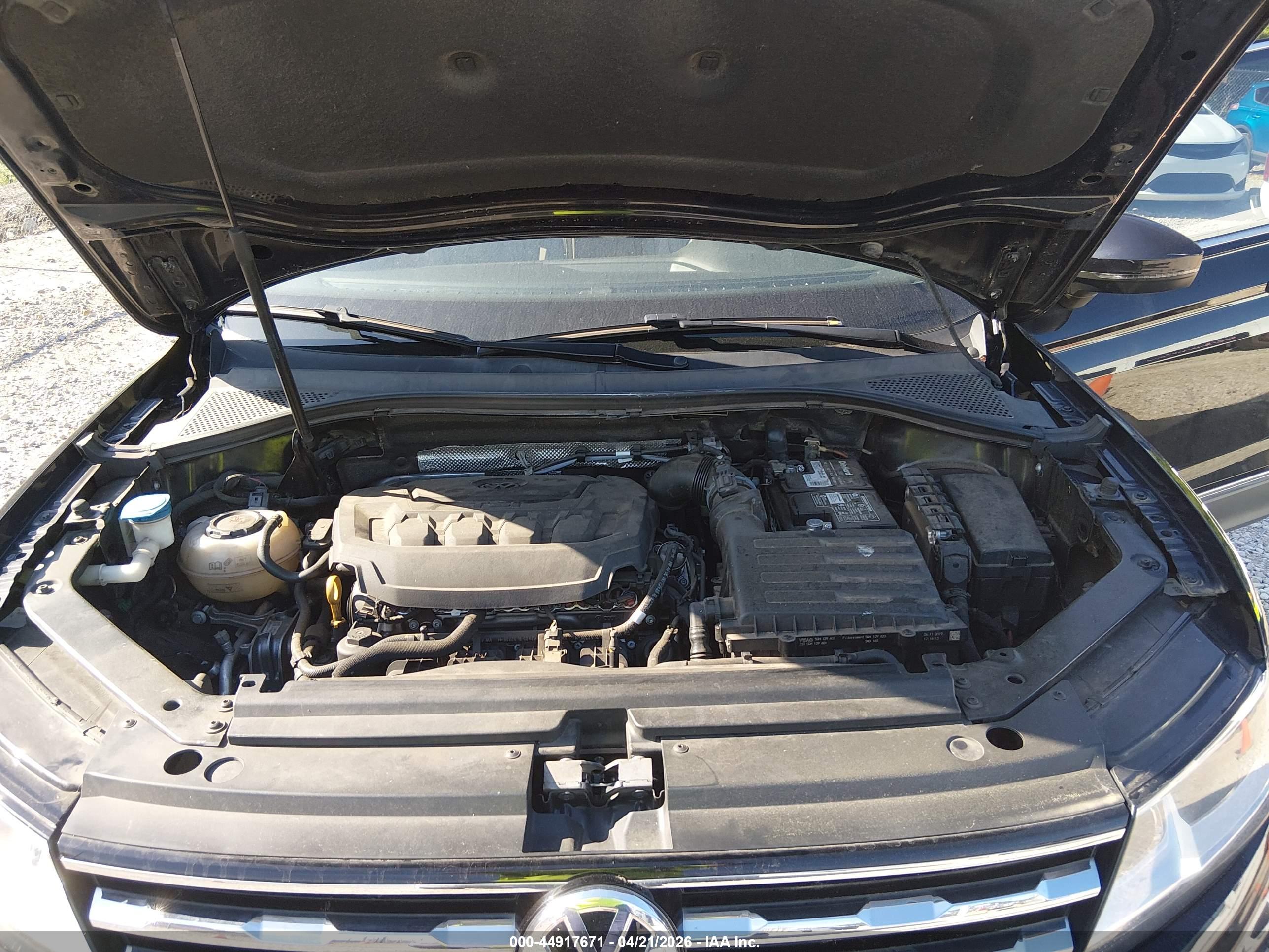 VOLKSWAGEN TIGUAN image 10
