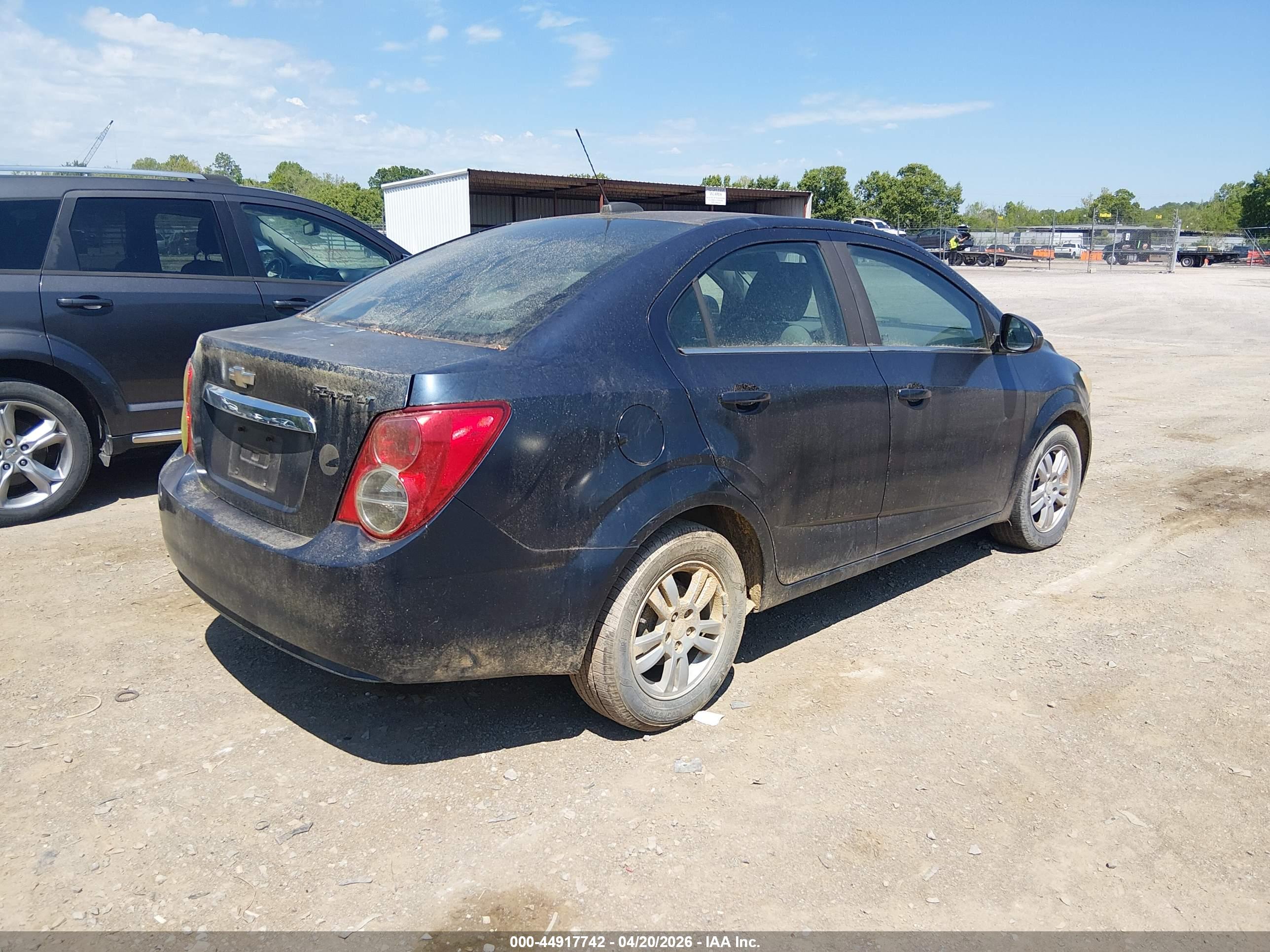 CHEVROLET SONIC image 4